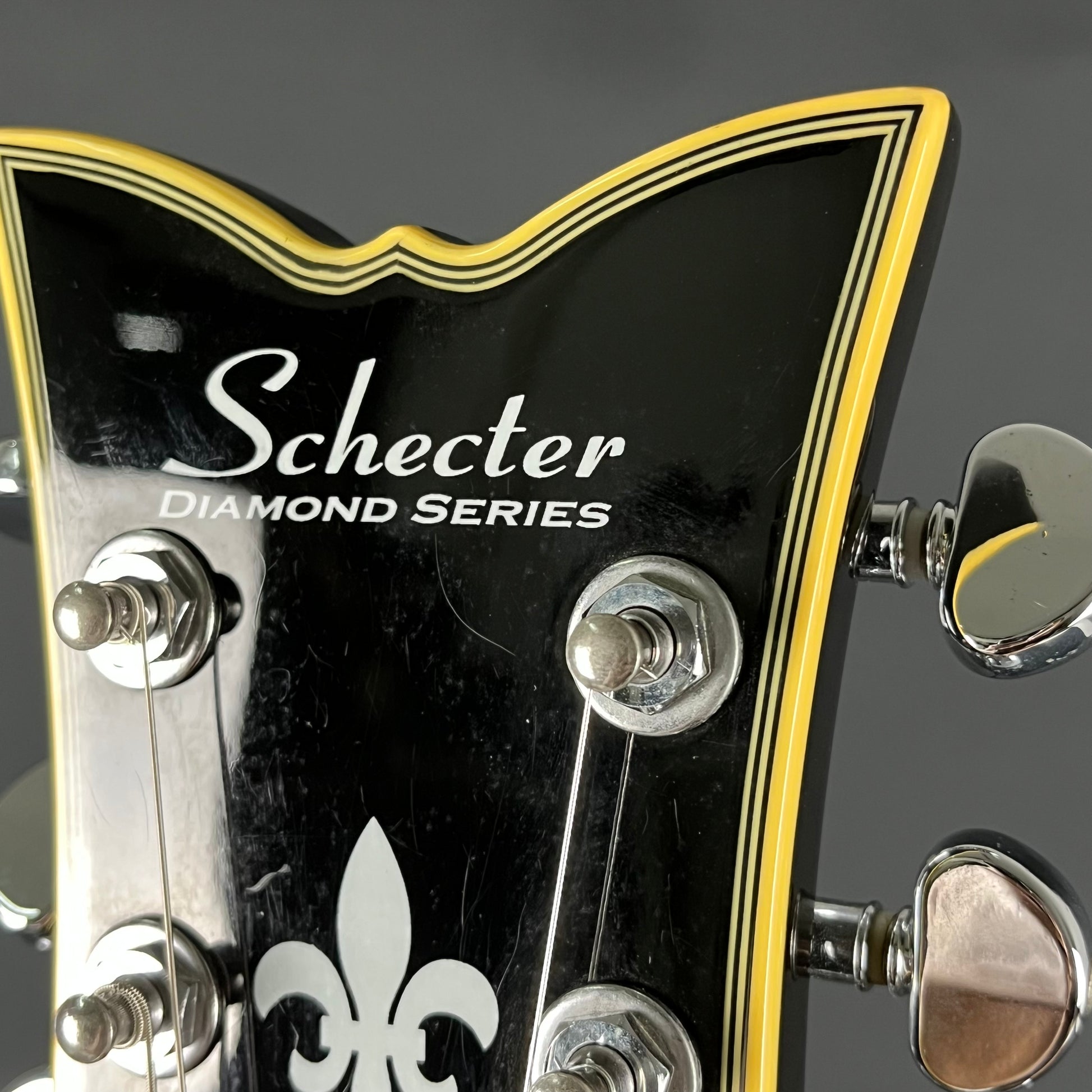 SCHECTER Tempest Standard