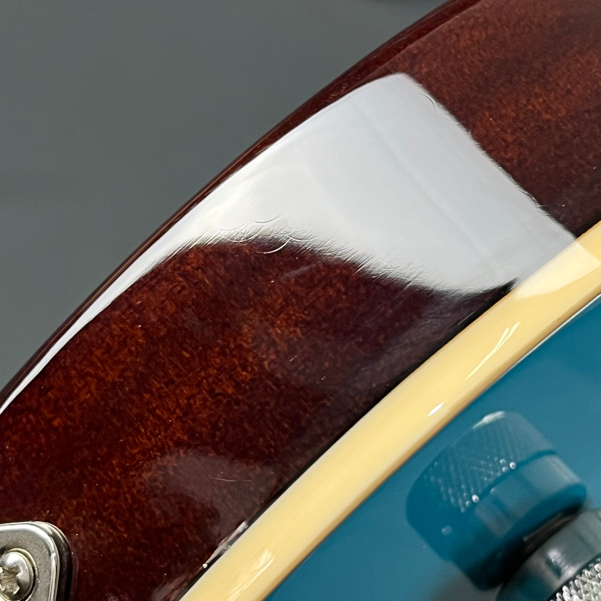 YAMAHA RSS20L Left-Hand