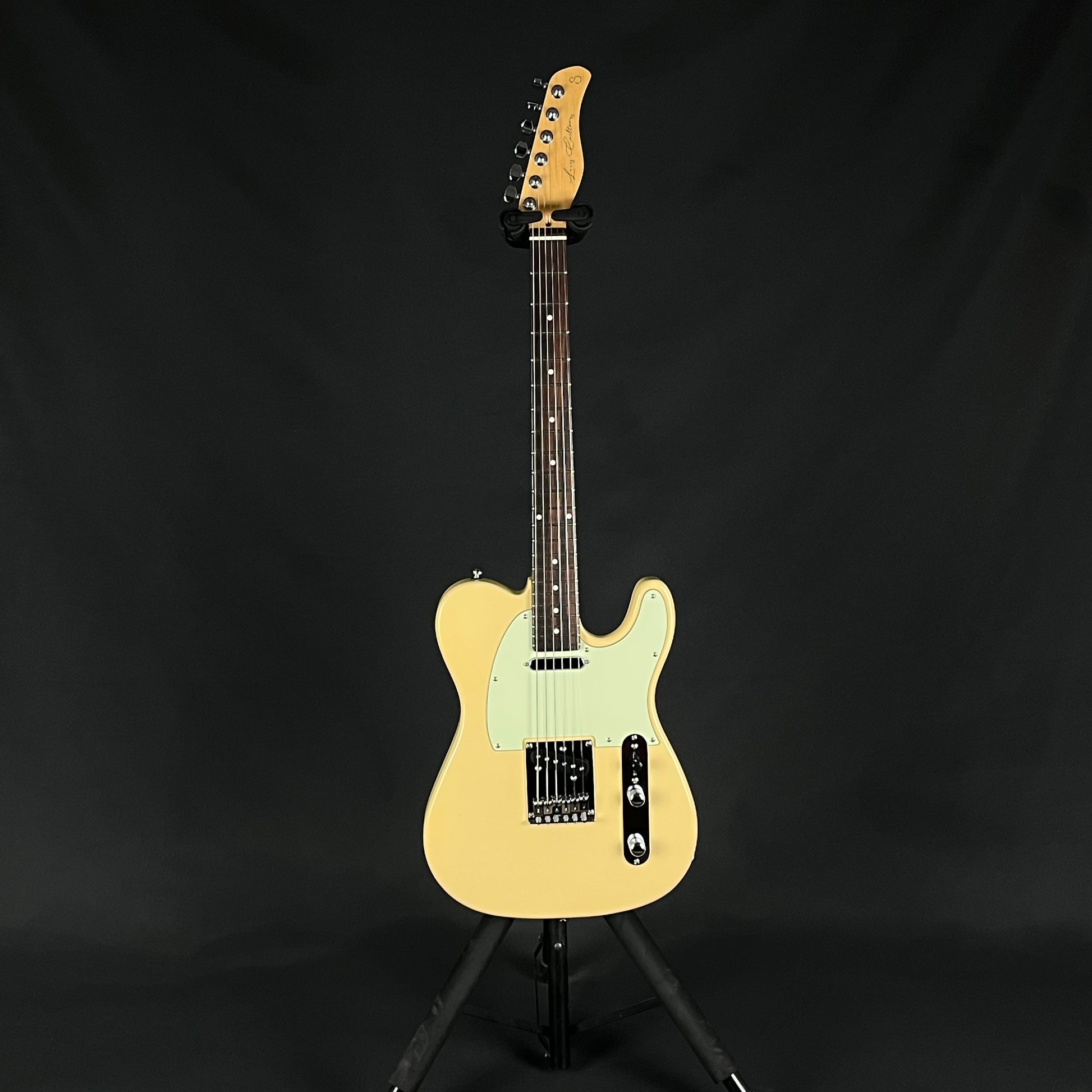 Sire Larry Carlton T3