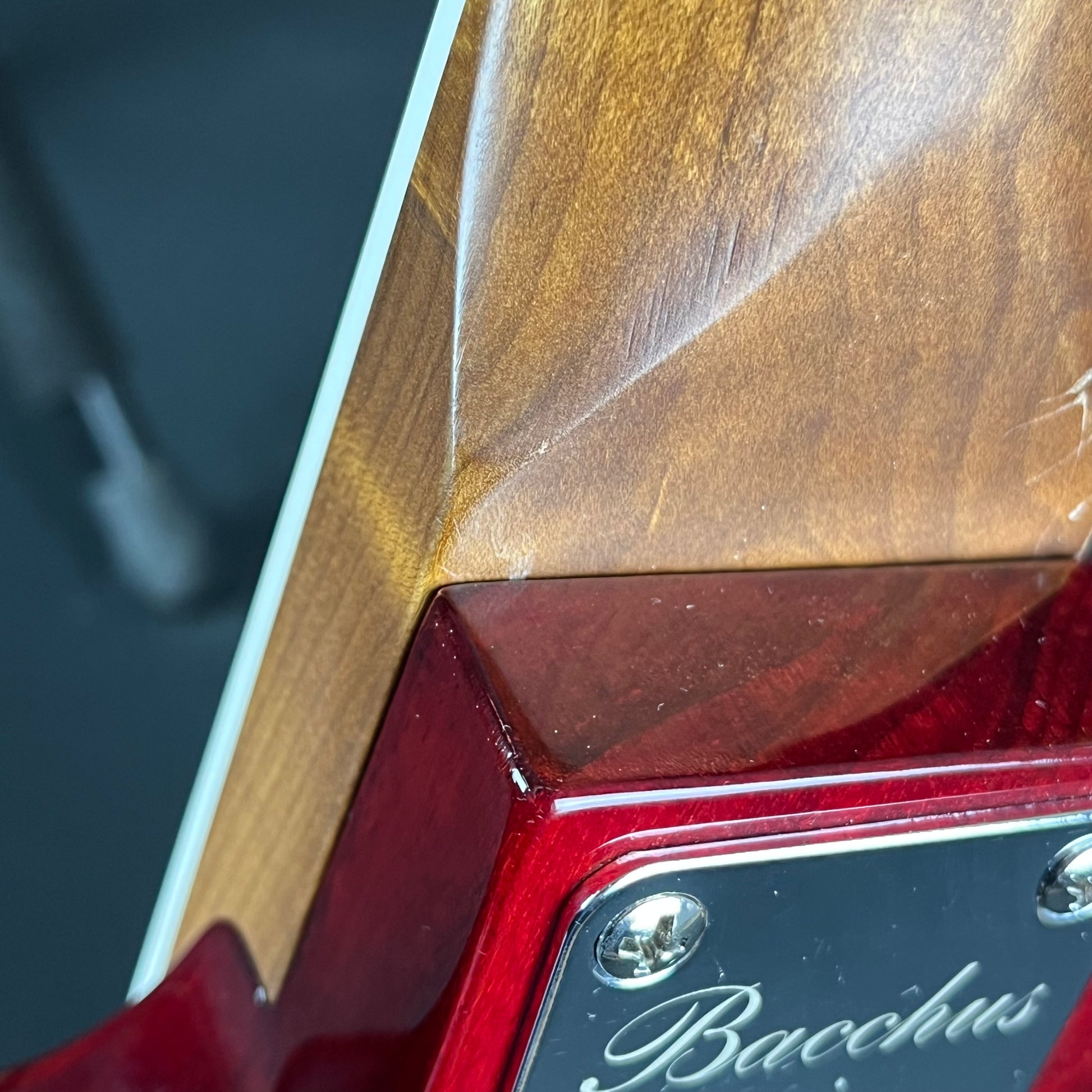 Bacchus WL4-ASH RSM/M