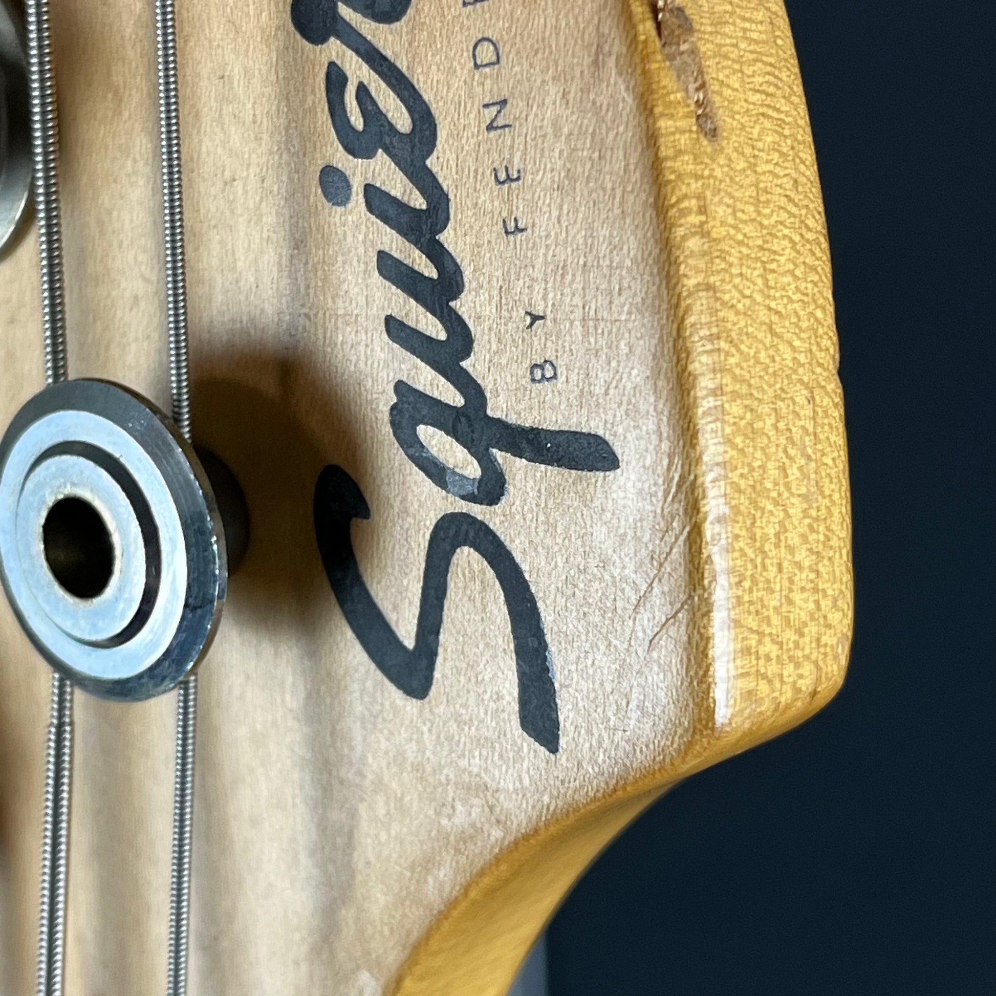 Squier Affinity Precision Bass