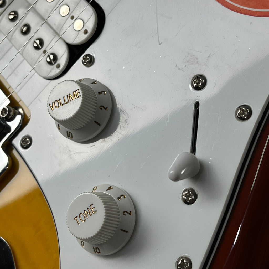 Squier Affinity Stratocaster FMT HSS