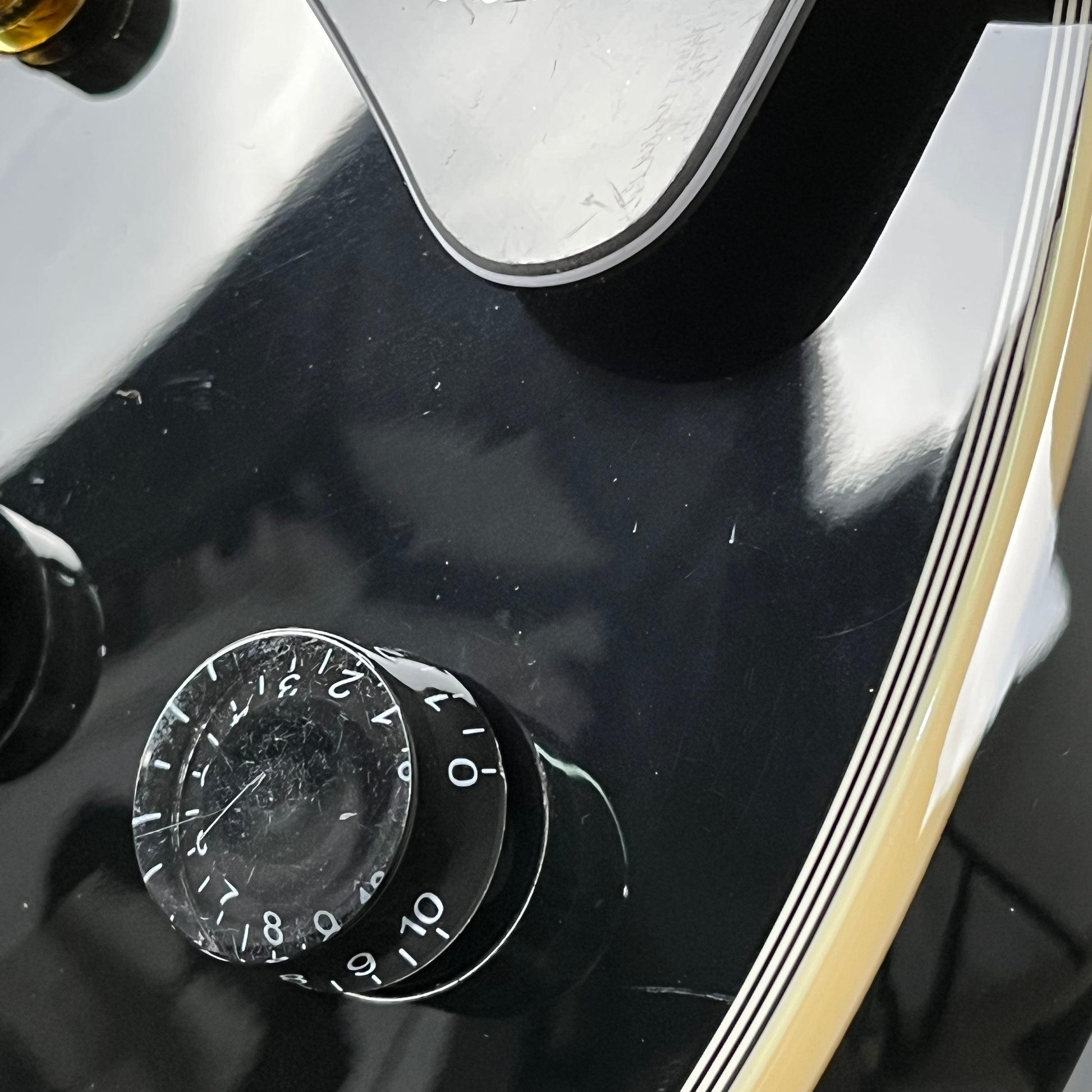 BUSKER’S Les Paul BLC-500/BLK