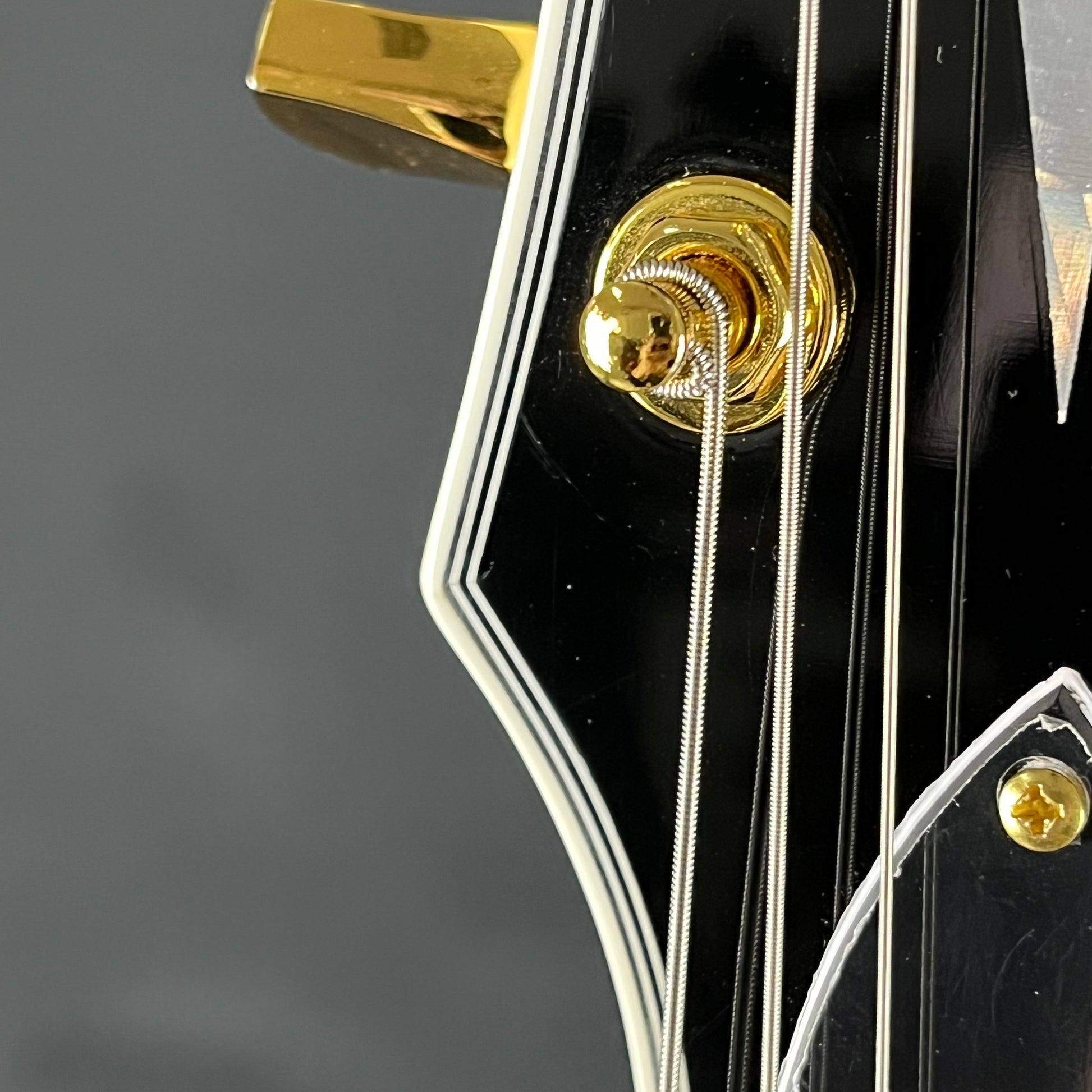 Blitz by Aria Pro II Les Paul Custom