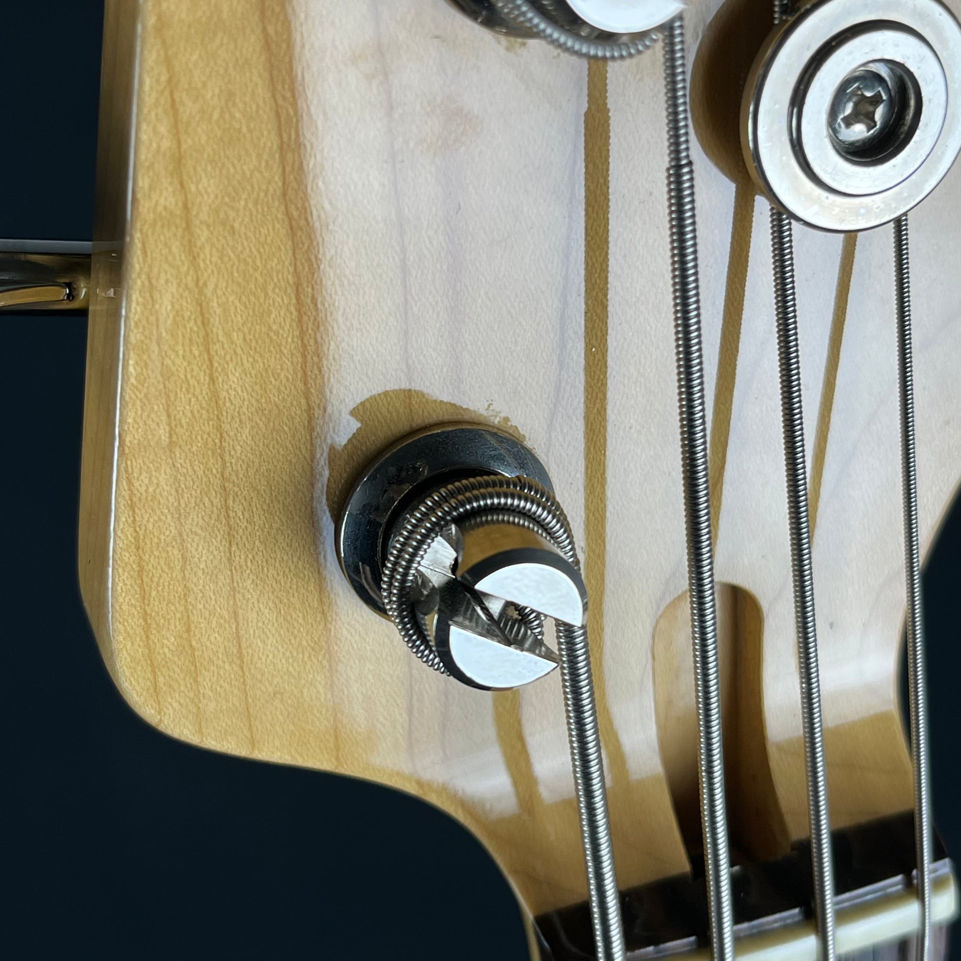 FGN Japan Neo Classic Jazz Bass