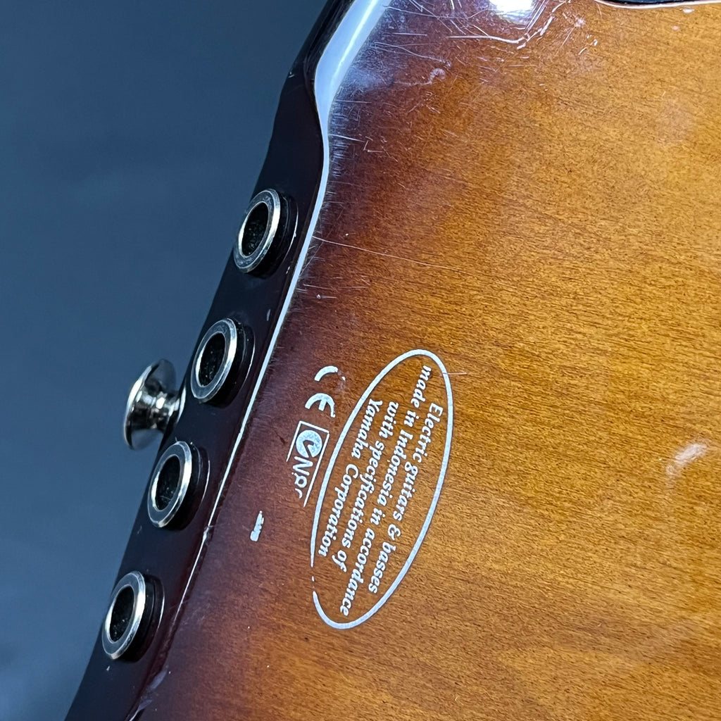 YAMAHA BB424 Bass