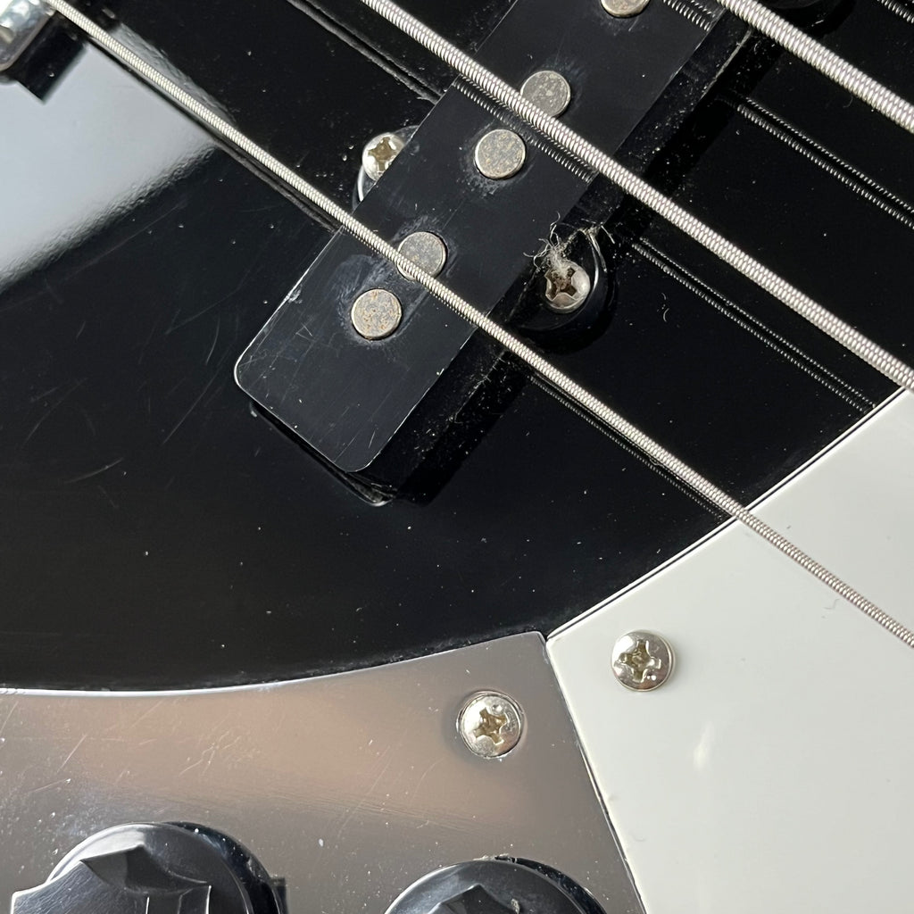 Squier Jazz Bass