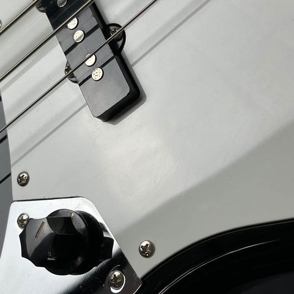 Squier Jazz Bass