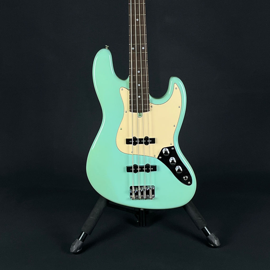 Bacchus Universe Series Jazz Bass