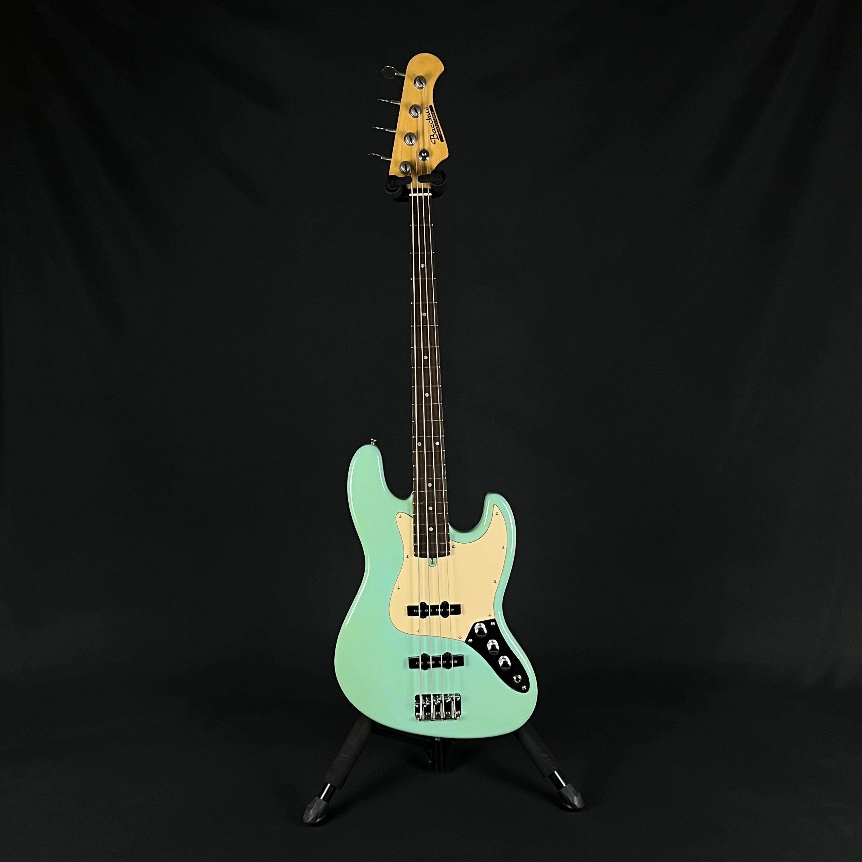 Bacchus Universe Series Jazz Bass