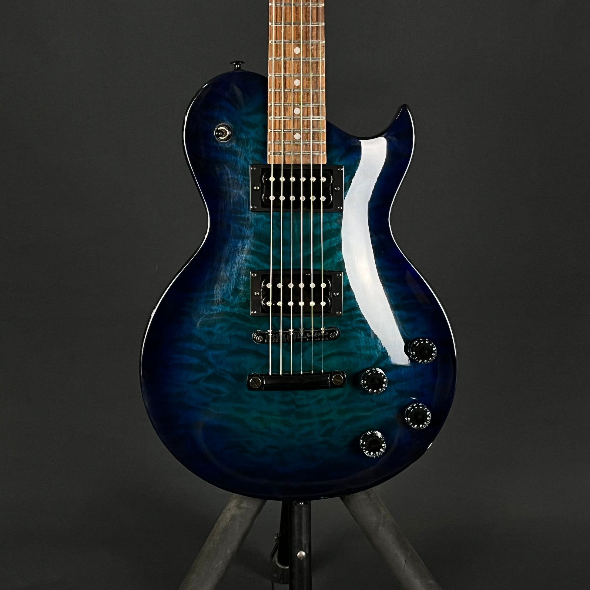 Aria Pro II PE-40
