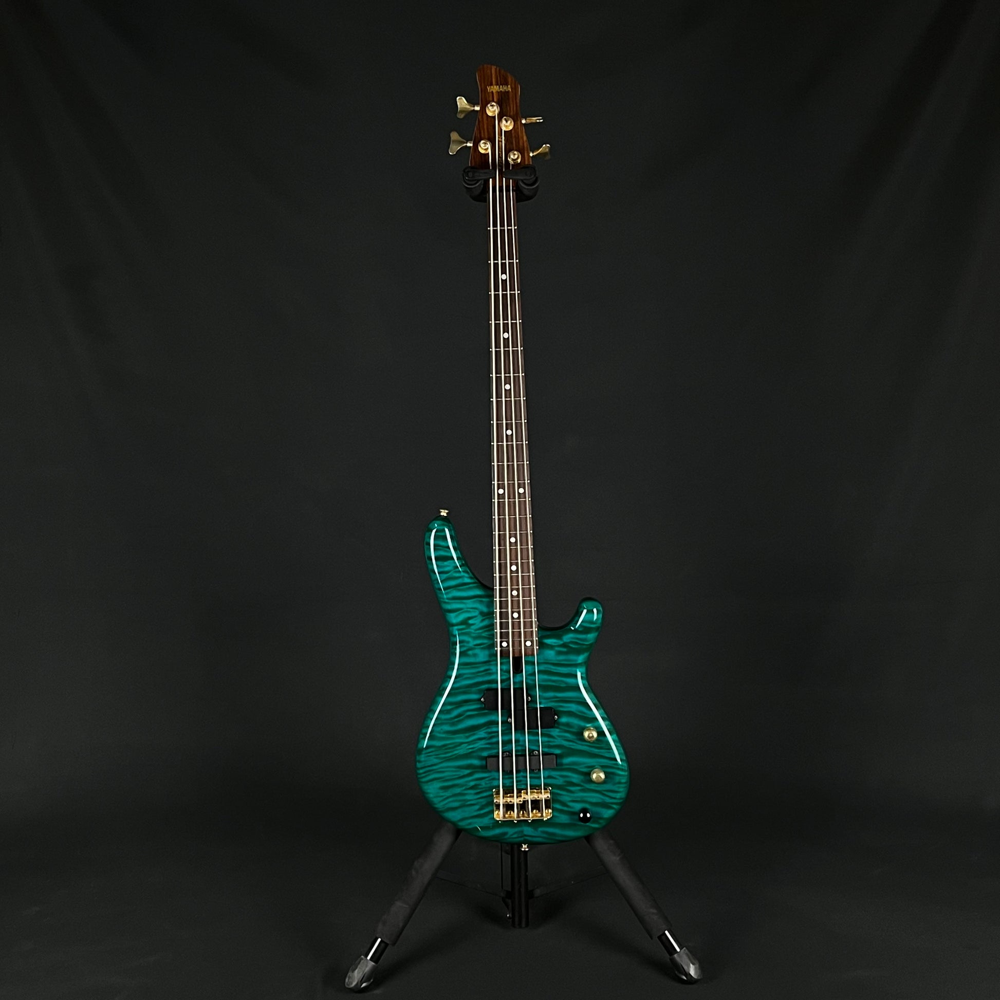 YAMAHA Motion B Bass