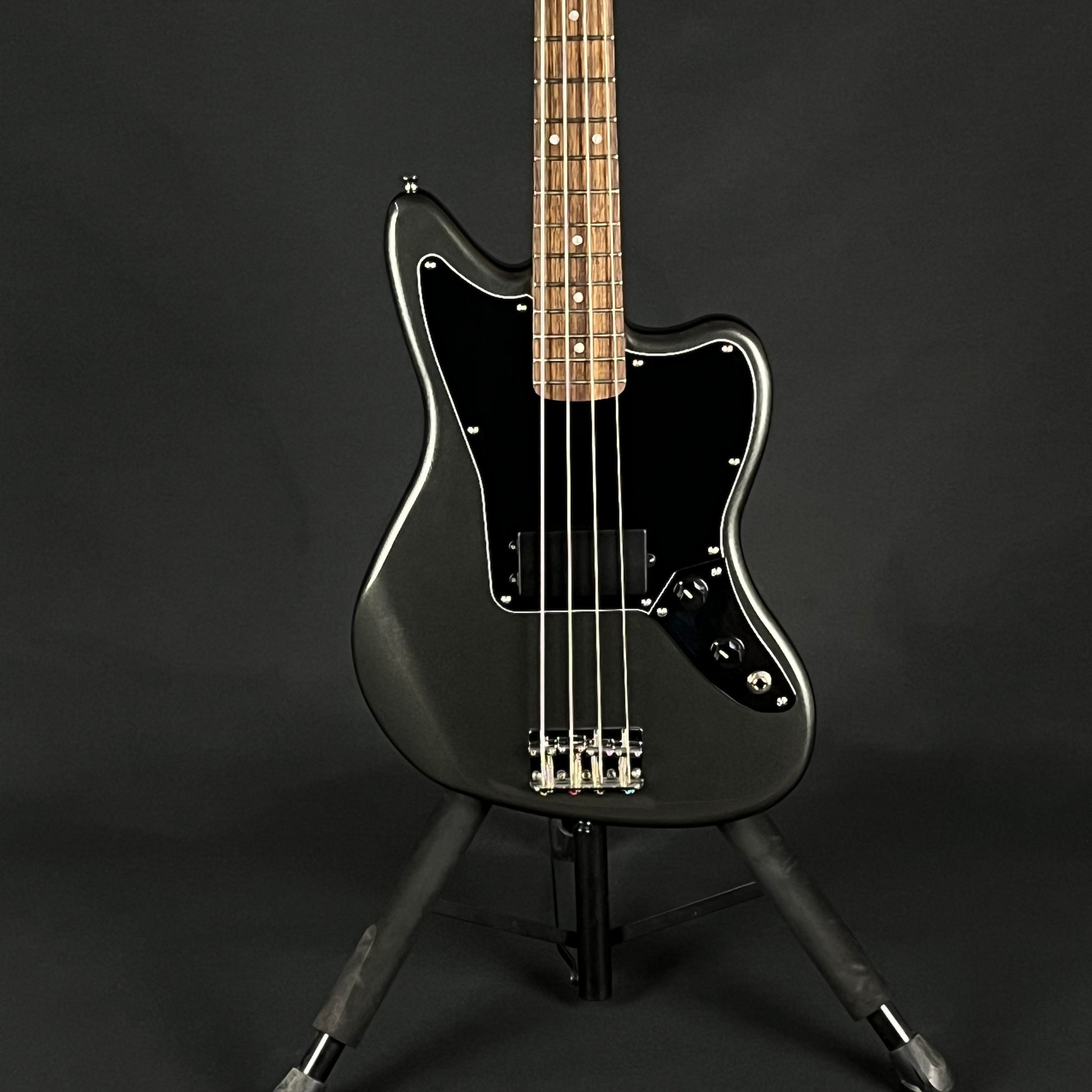 Squier Affinity Jaguar Bass H