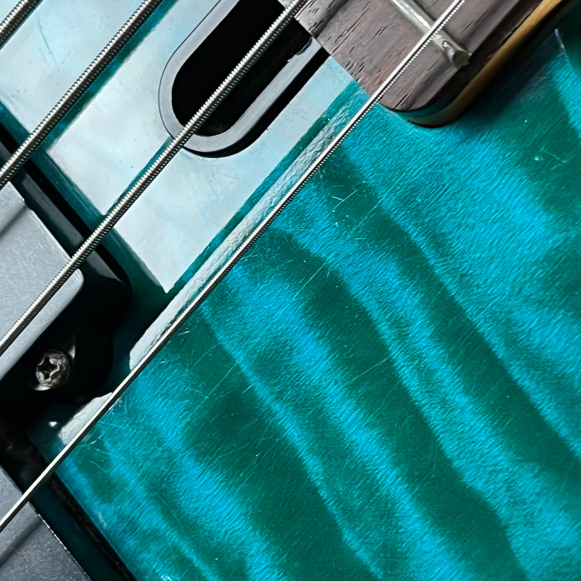 YAMAHA Motion B Bass