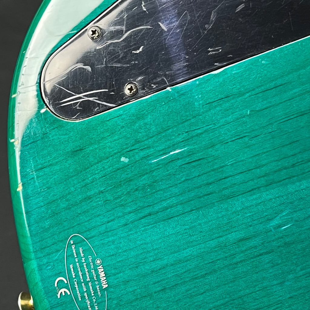 YAMAHA Motion B Bass