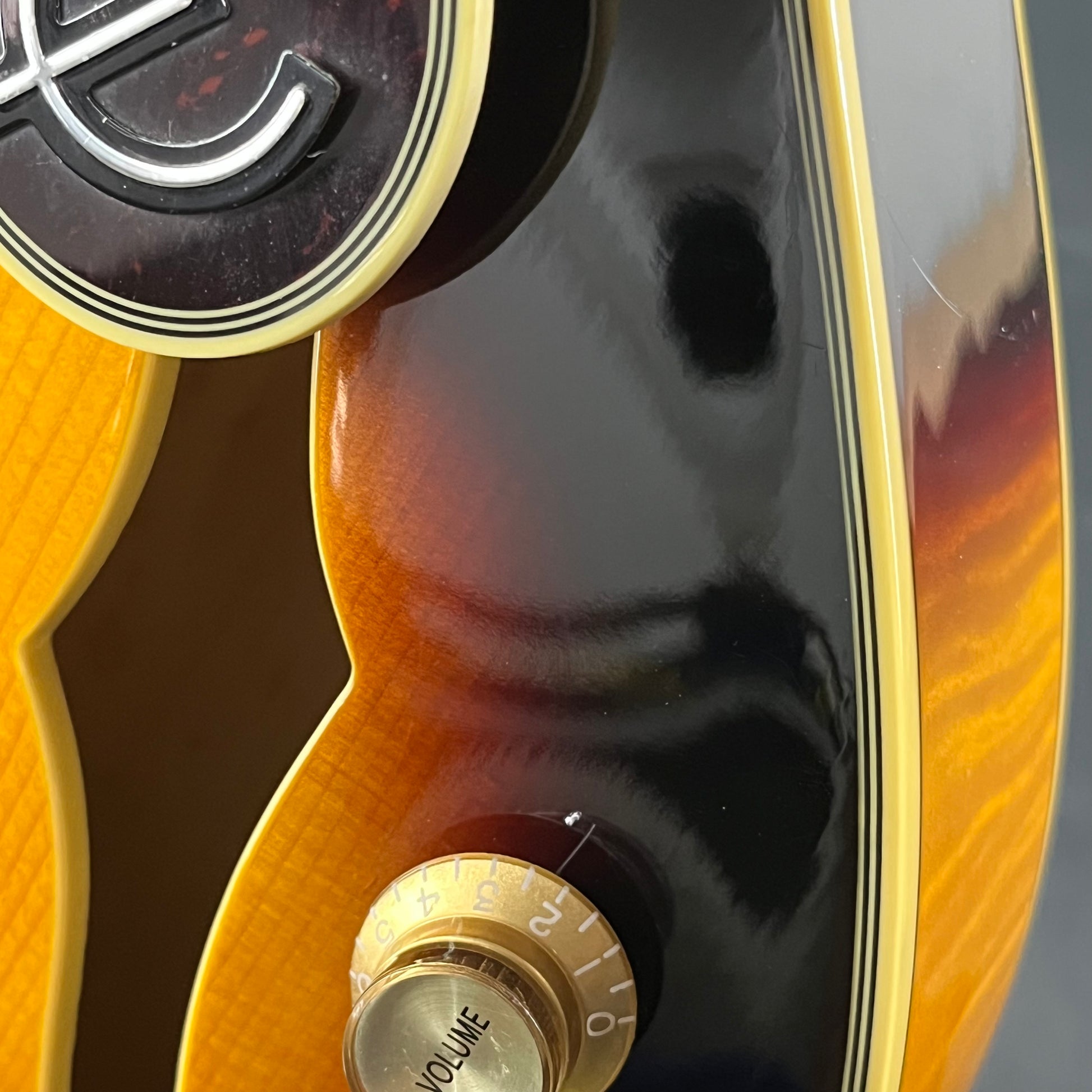 Epiphone Joe Pass Emperor-II Pro VS 2017