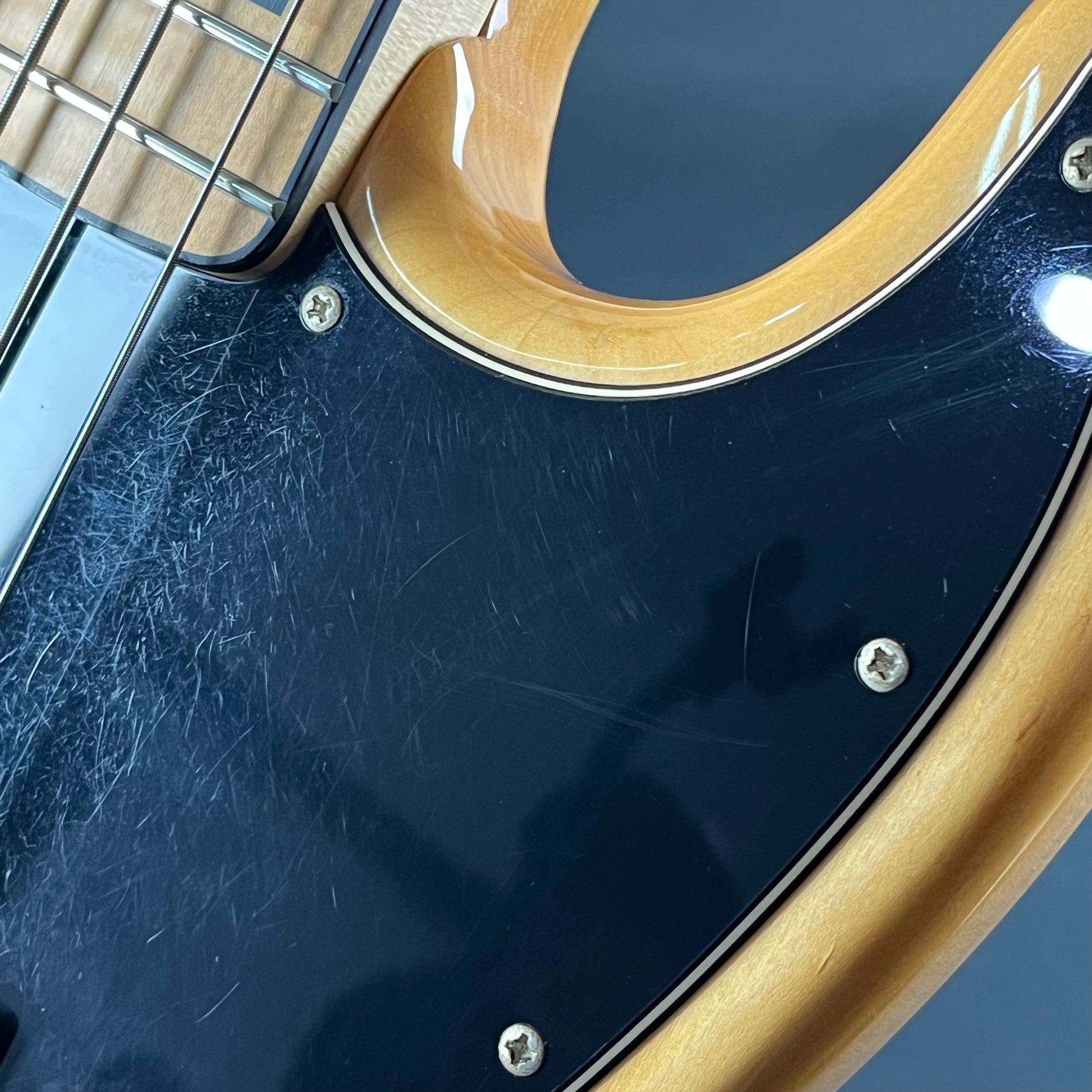 Squier Vintage Modified 70s Jazz Bass