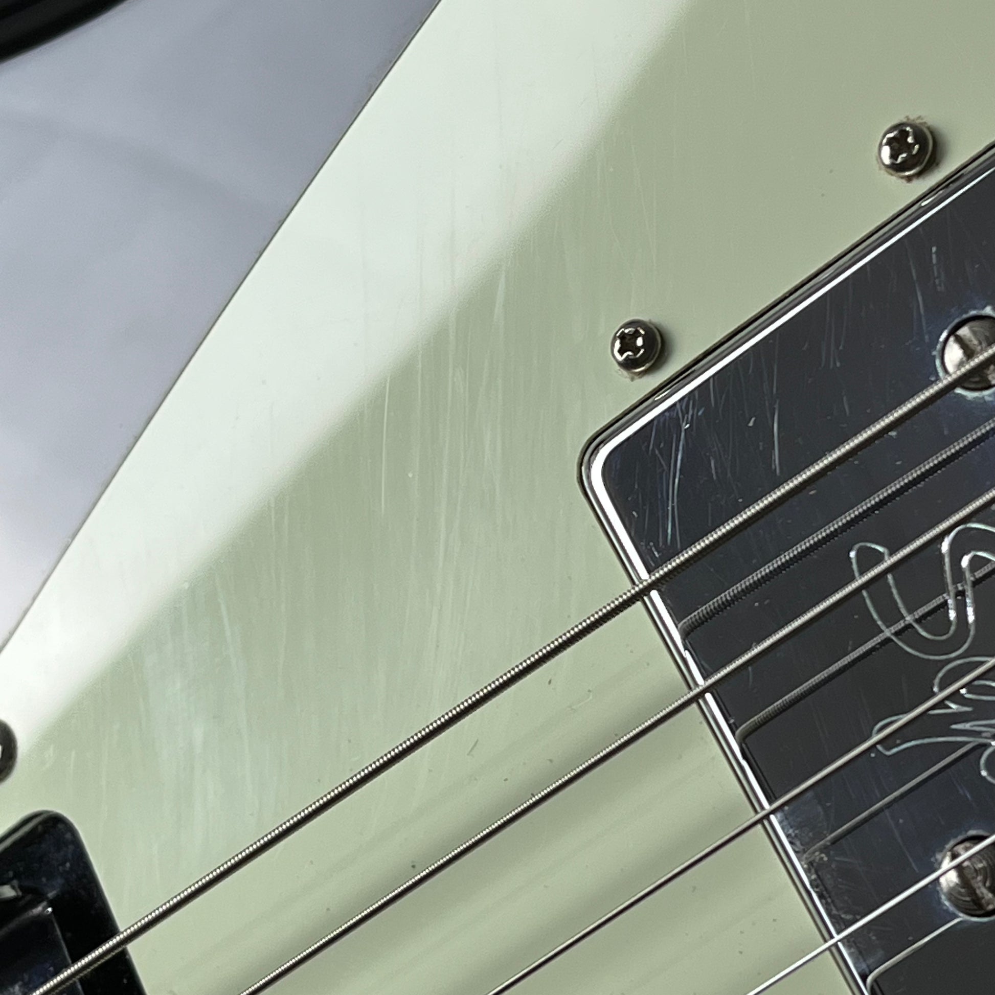 Squier FSR Paranormal Offset Telecaster SH