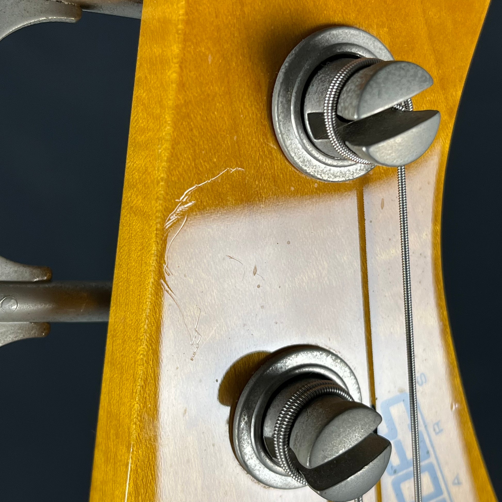 Fernandes Jazz Bass