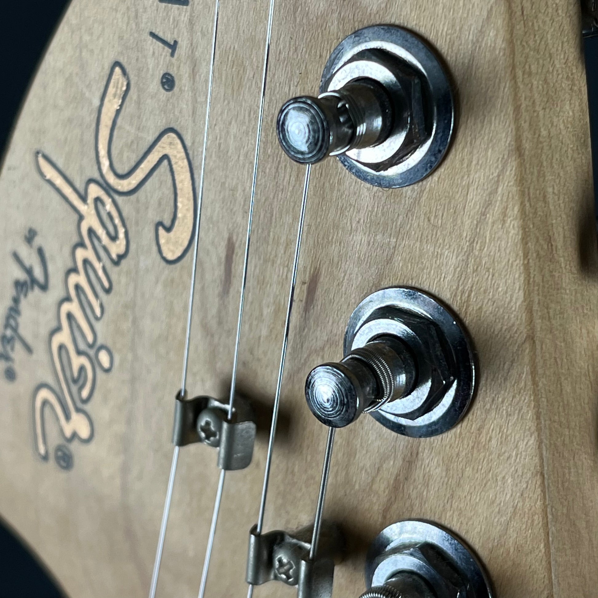 Squier Affinity Stratocaster Left-Hand