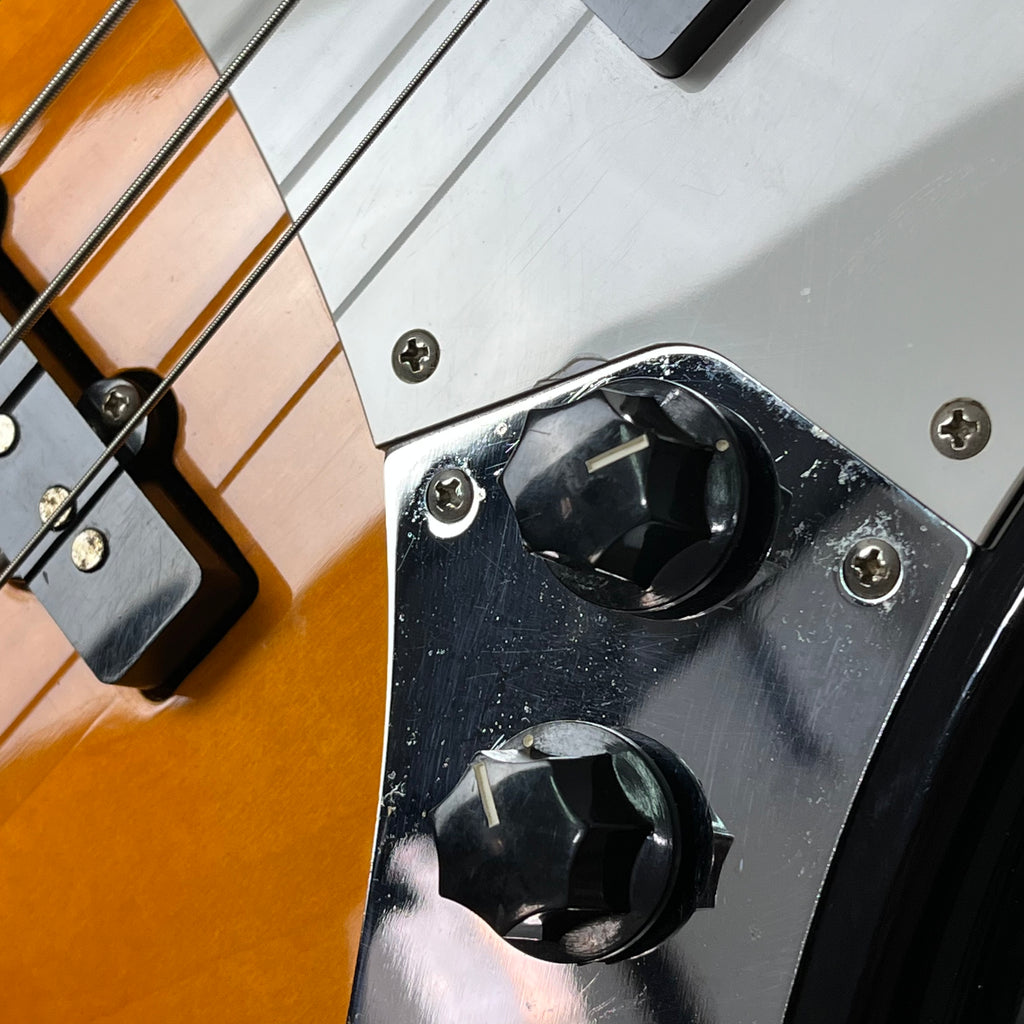 Squier Affinity Jazz Bass