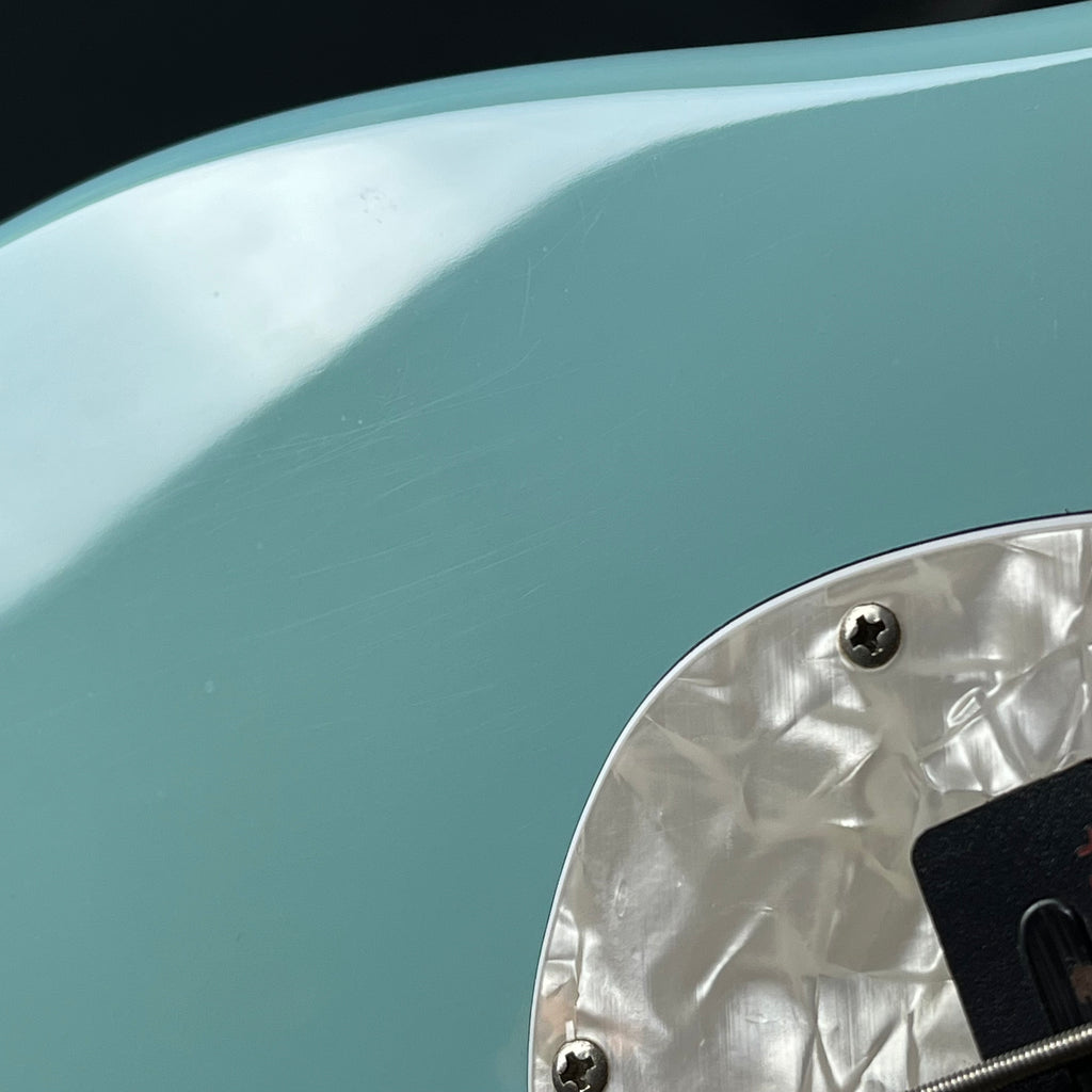 Squier Affinity Bronco Bass *Mod*