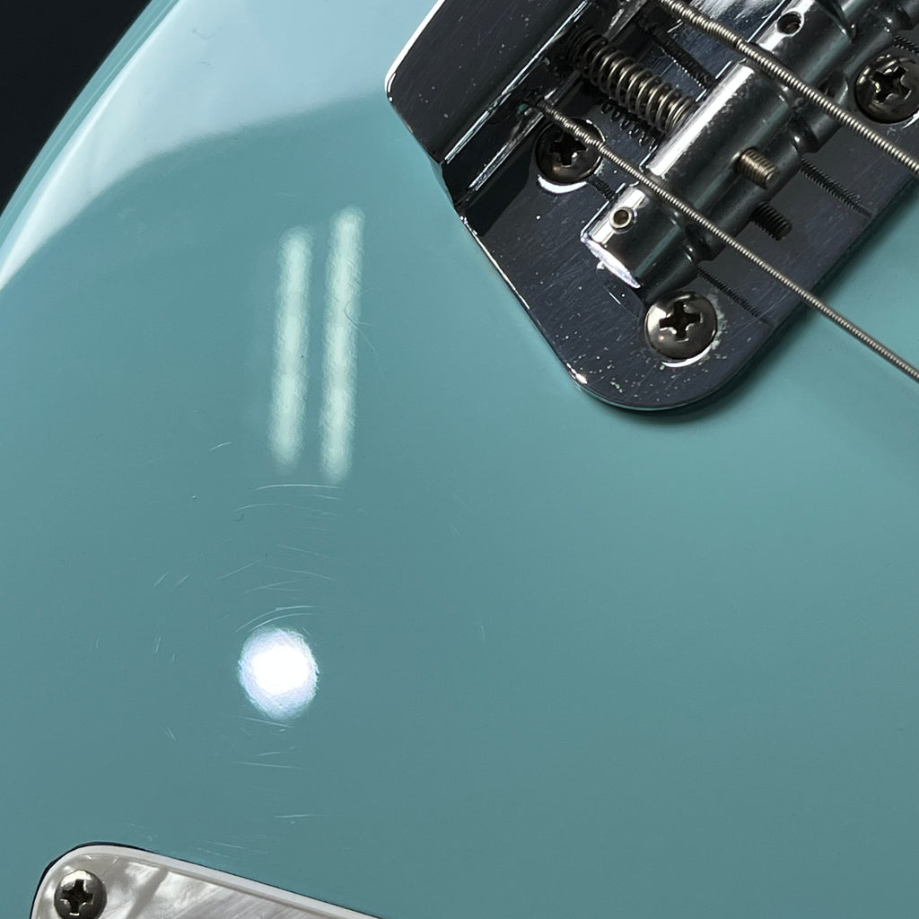 Squier Affinity Bronco Bass *Mod*
