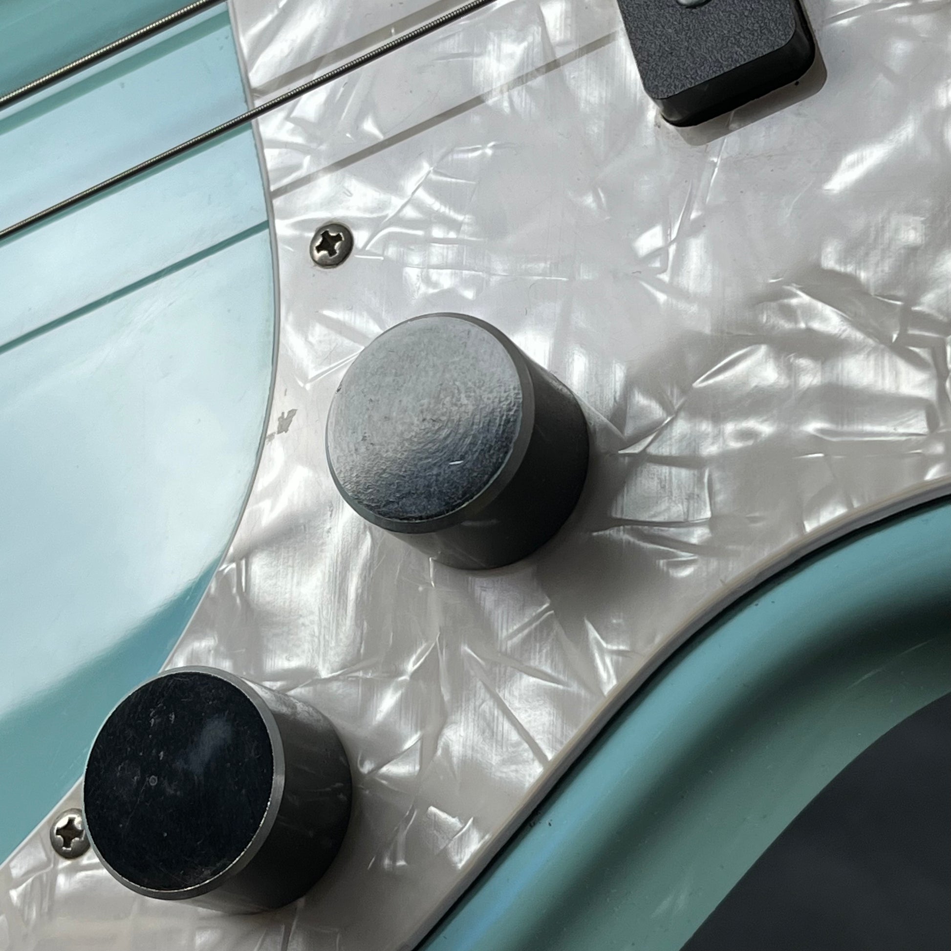 Squier Affinity Bronco Bass *Mod*