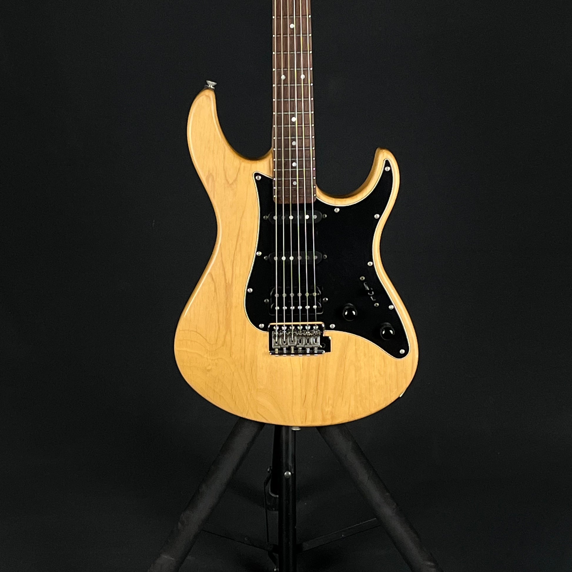 YAMAHA PAC112J