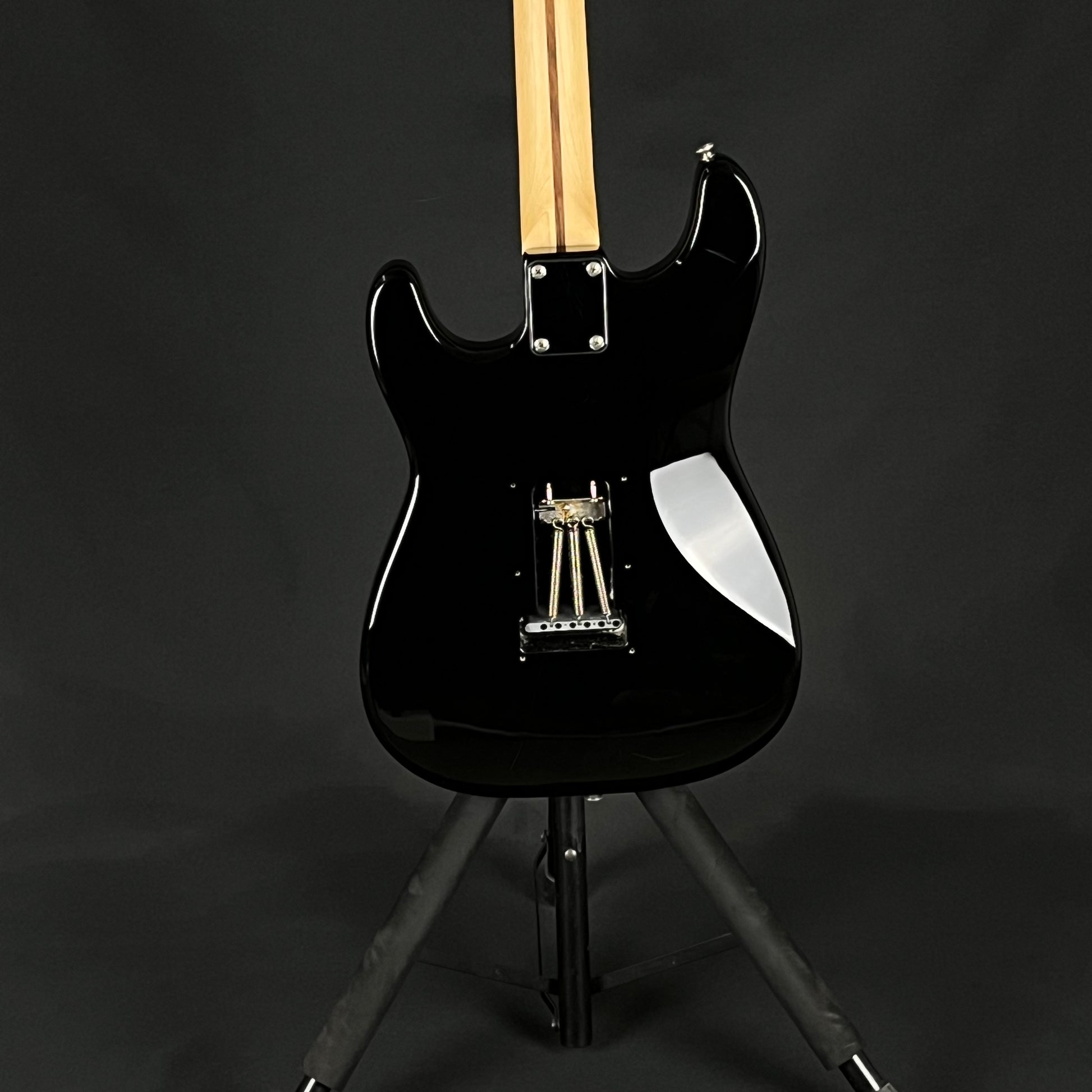 Squier Standard Stratocaster MH