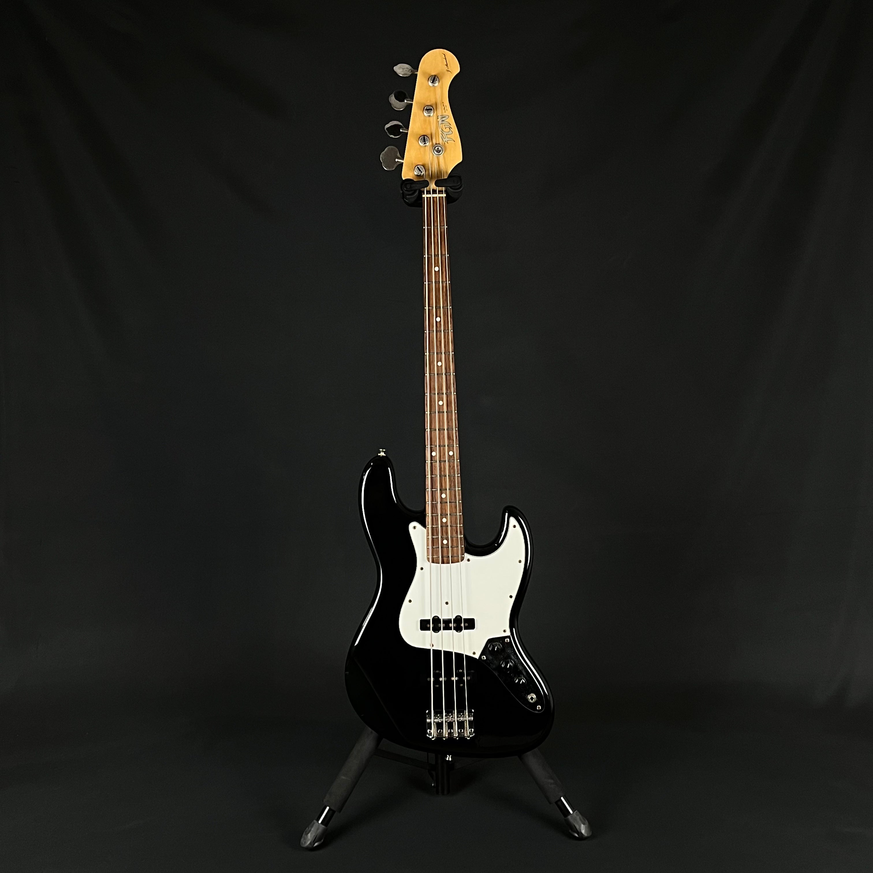 FGN Japan J-Standard Jazz Bass