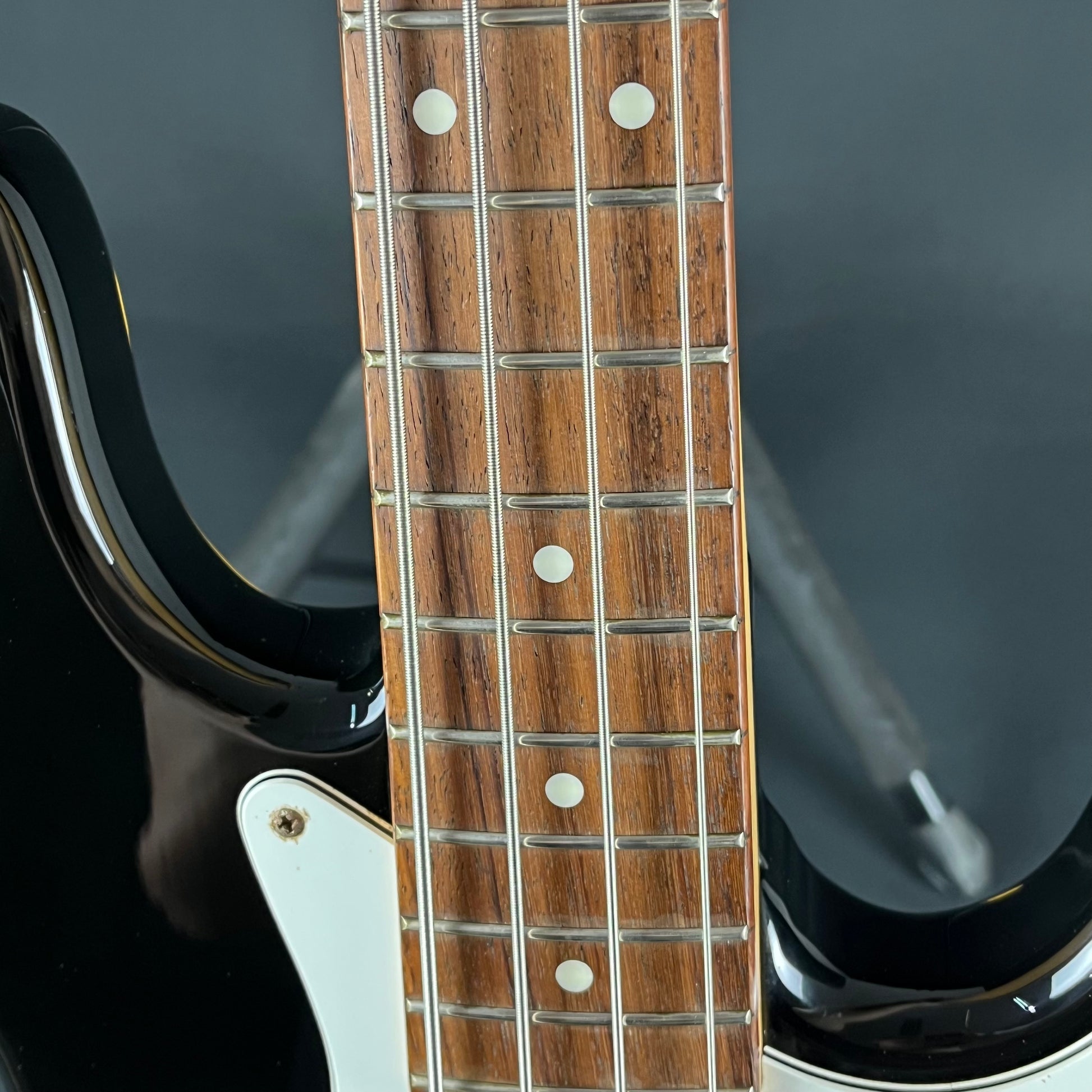 FGN Japan J-Standard Jazz Bass