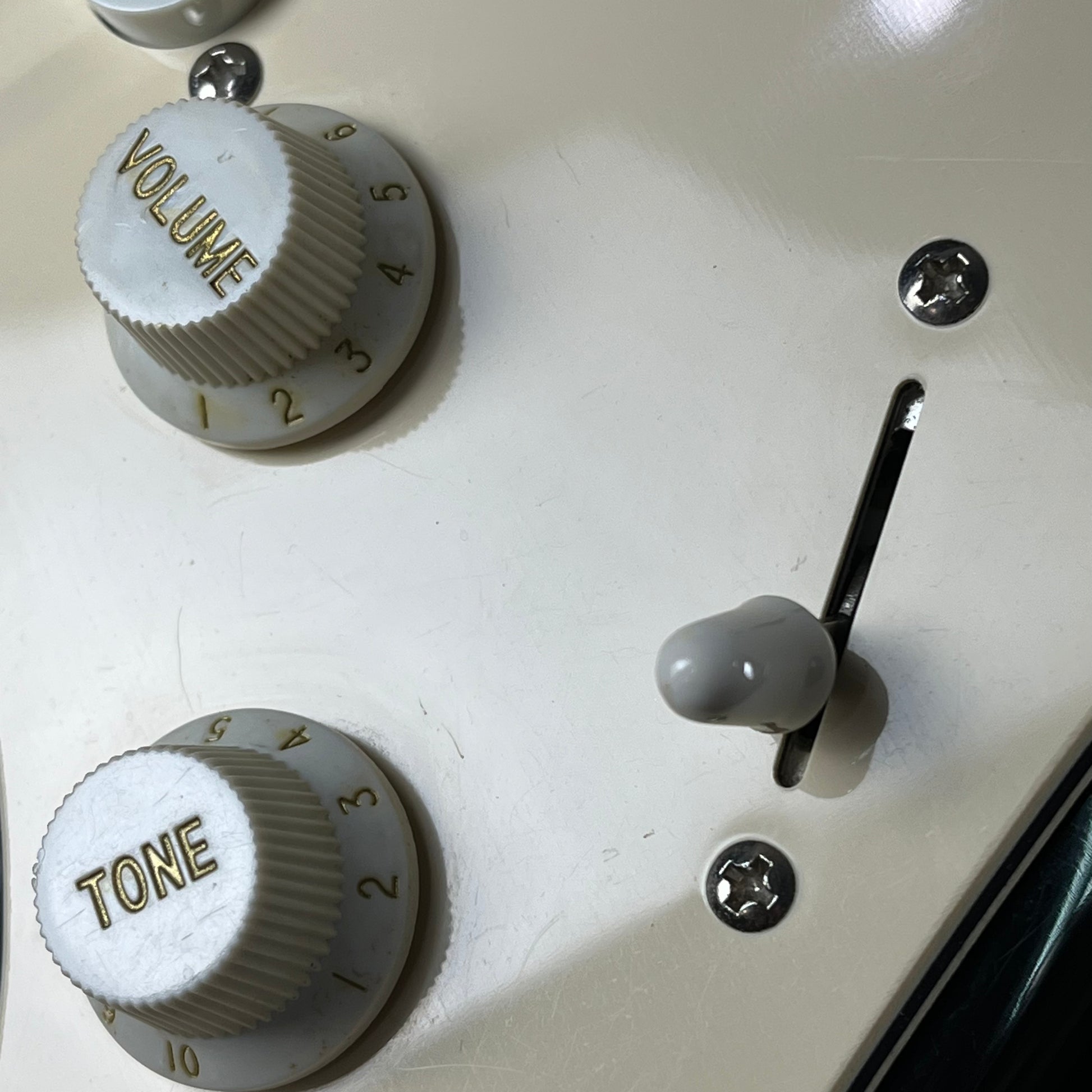 Squier Standard Stratocaster MH