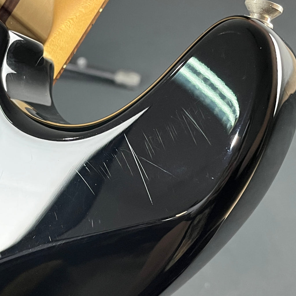 Squier Standard Stratocaster MH