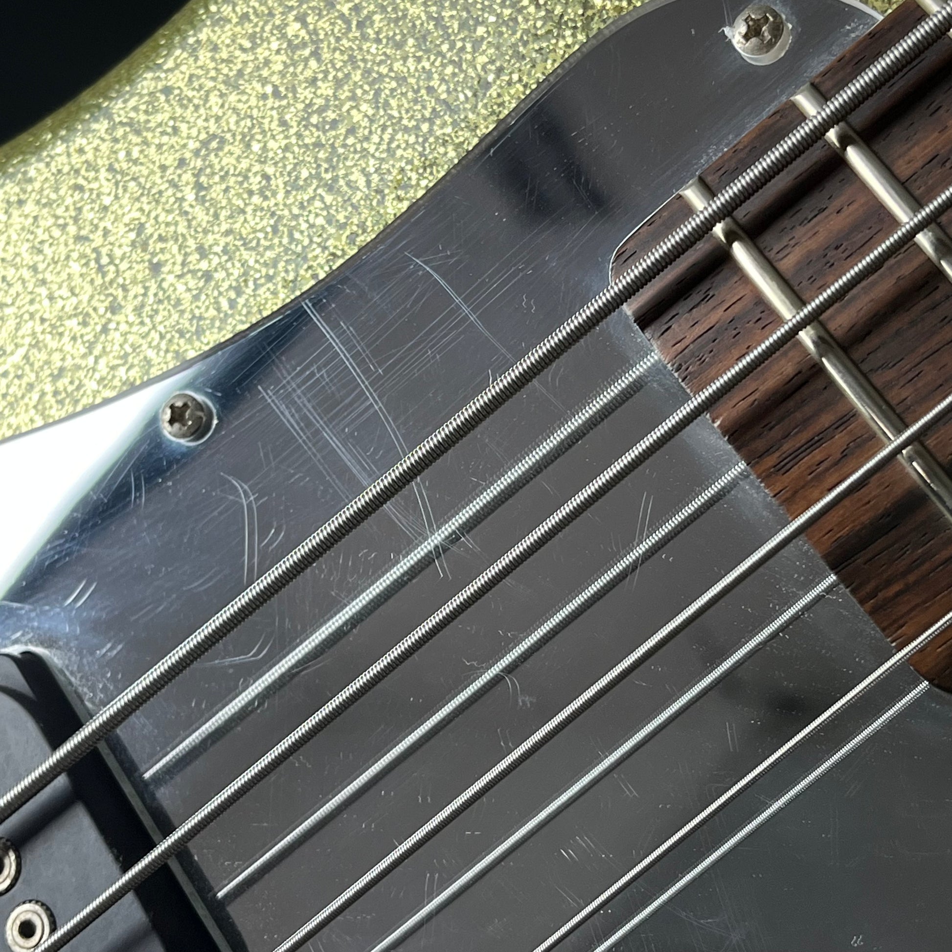 G&L Japan Tribute Series SB2 Bass
