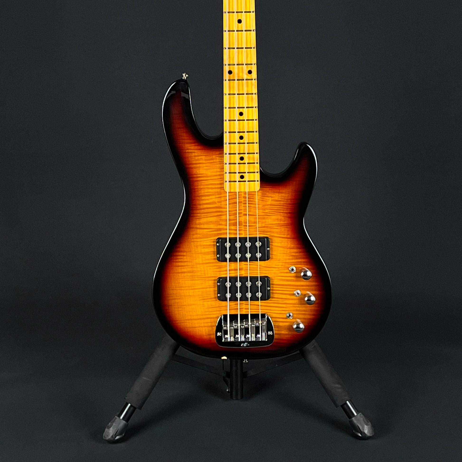 G&L Tribute Series L-2000 Bass