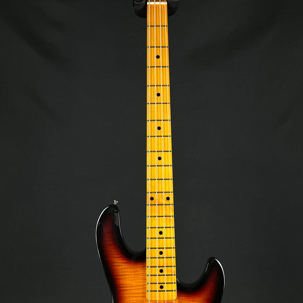 G&L Tribute Series L-2000 Bass