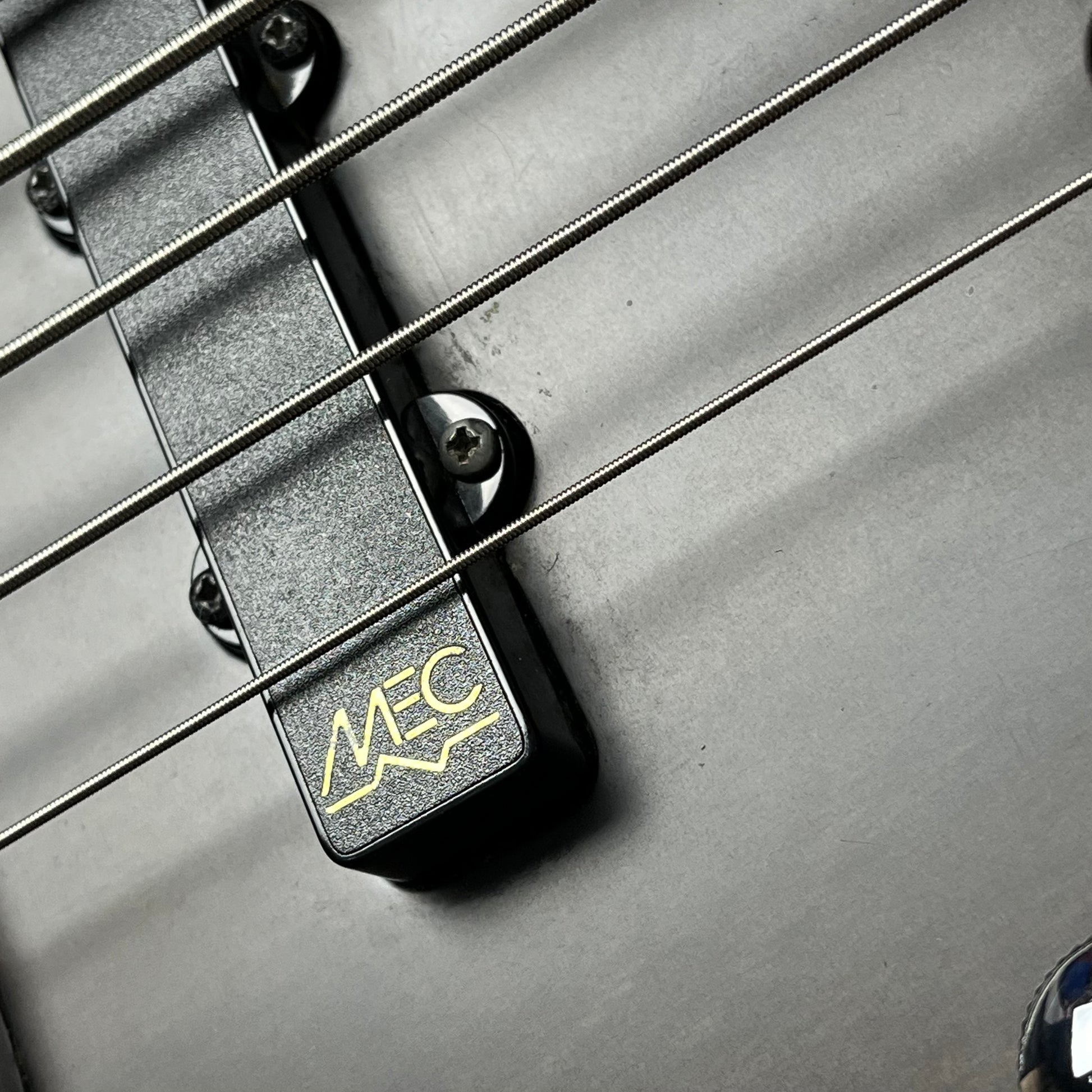 RockBass Corvette Basic 5