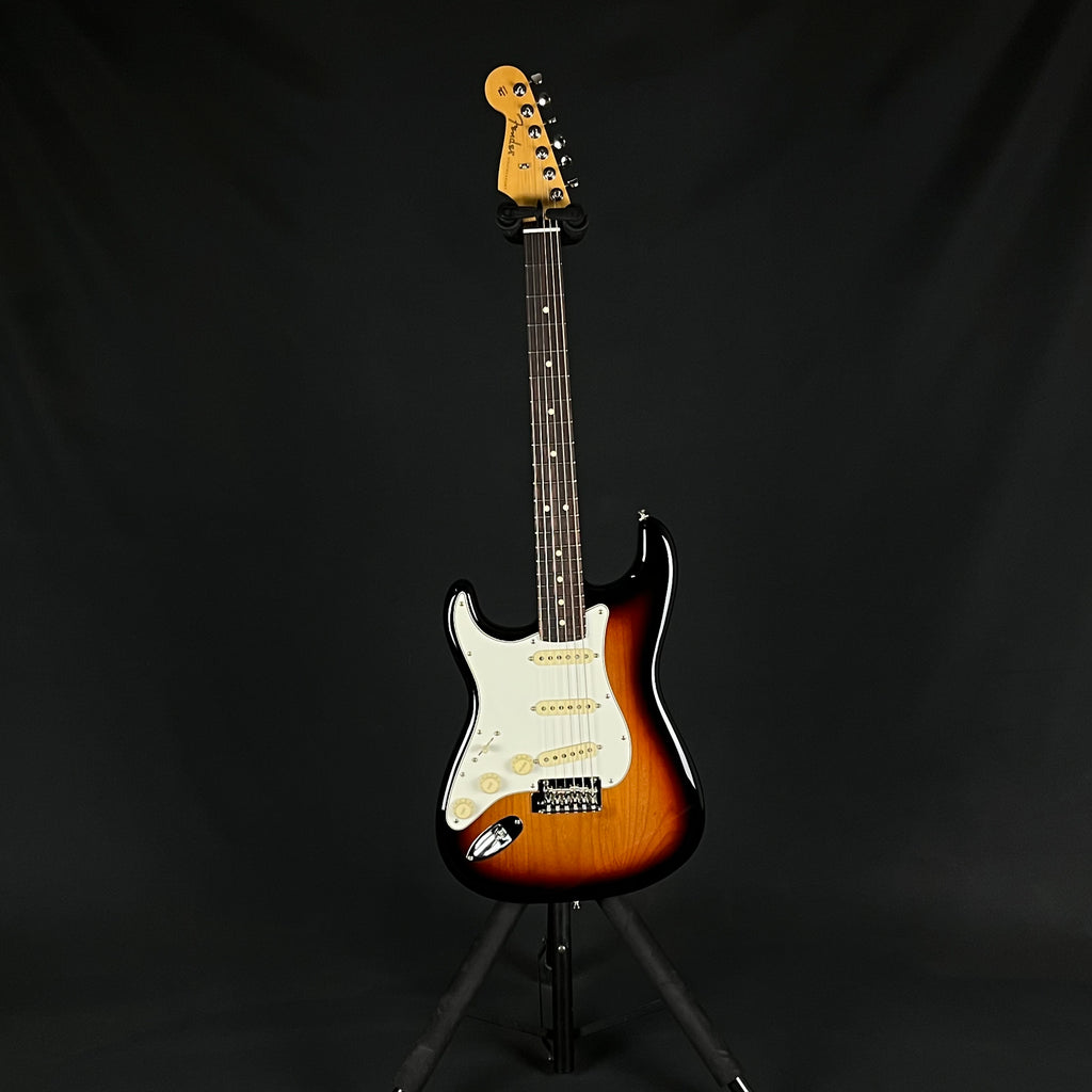 Fender Player II Stratocaster RW 3TS Left-Handed