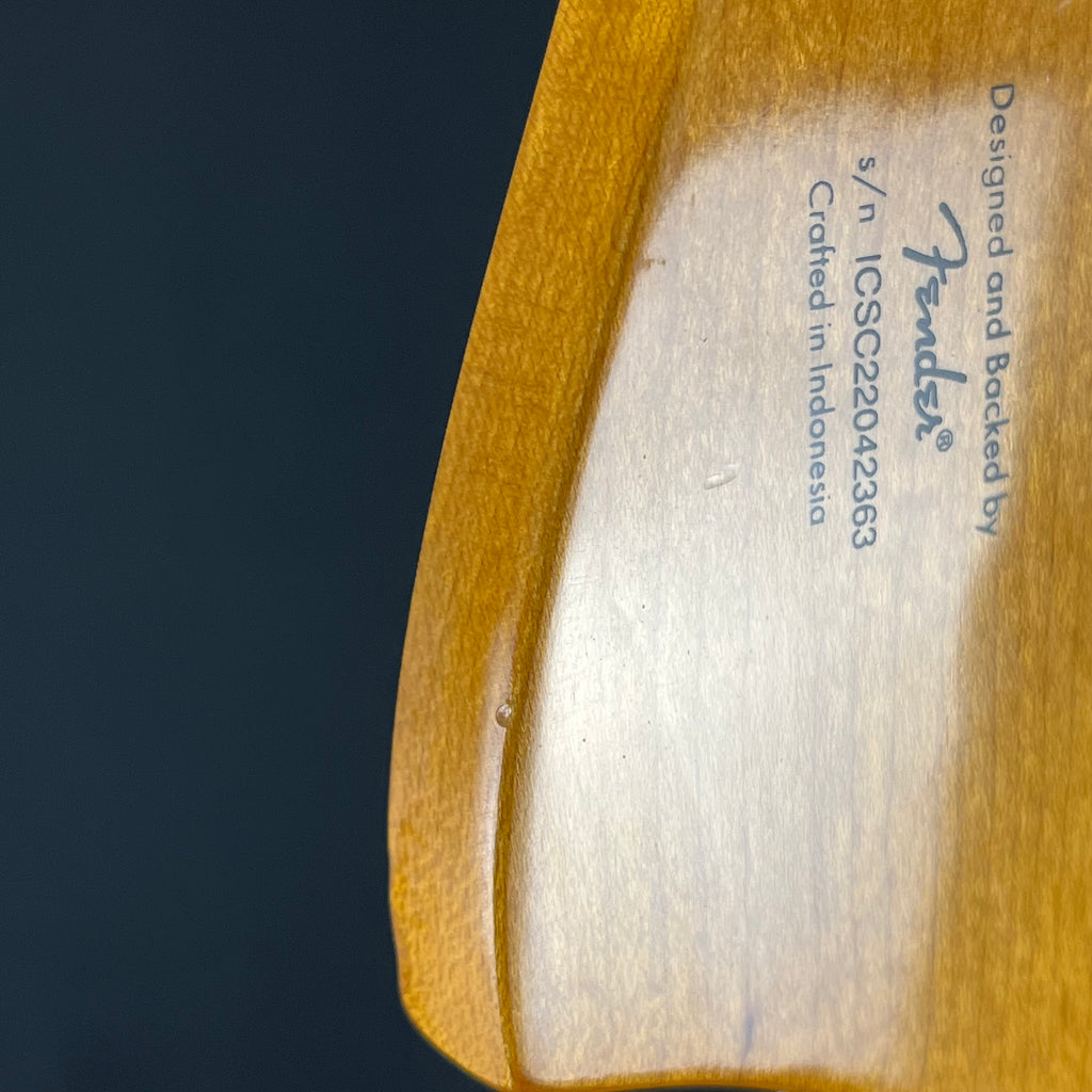 Squier Classic Vibe Bass VI