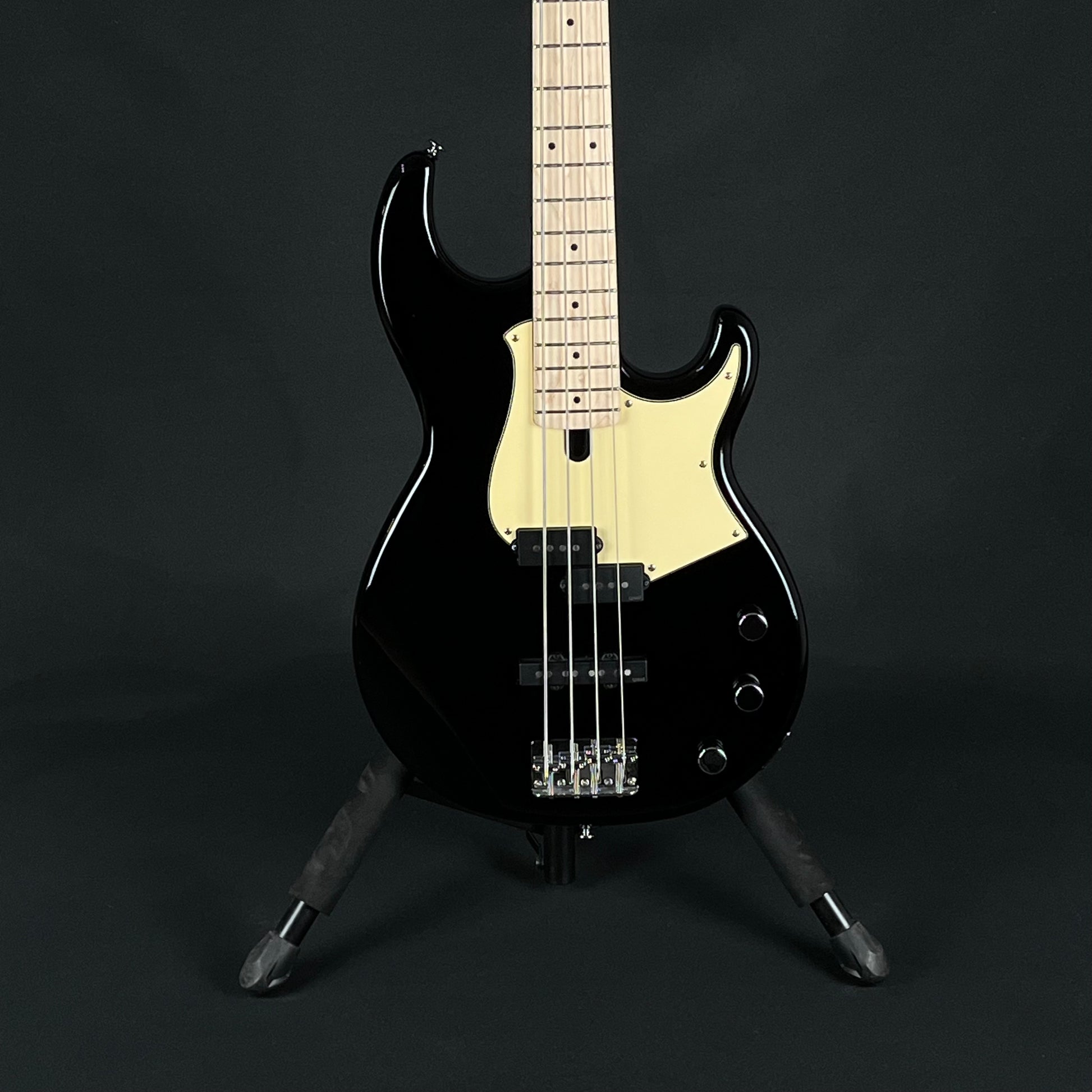 YAMAHA BB434M Bass