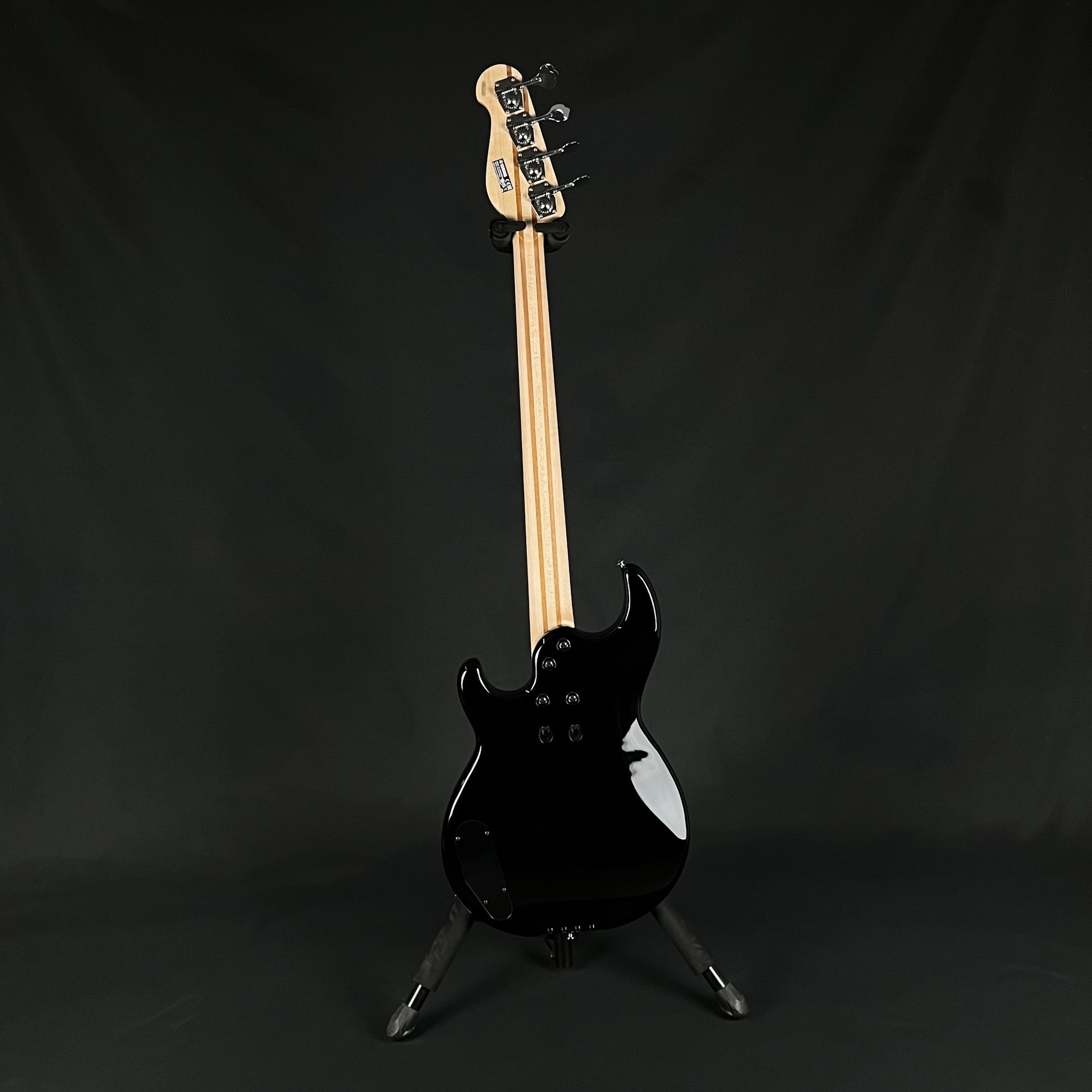 YAMAHA BB434M Bass