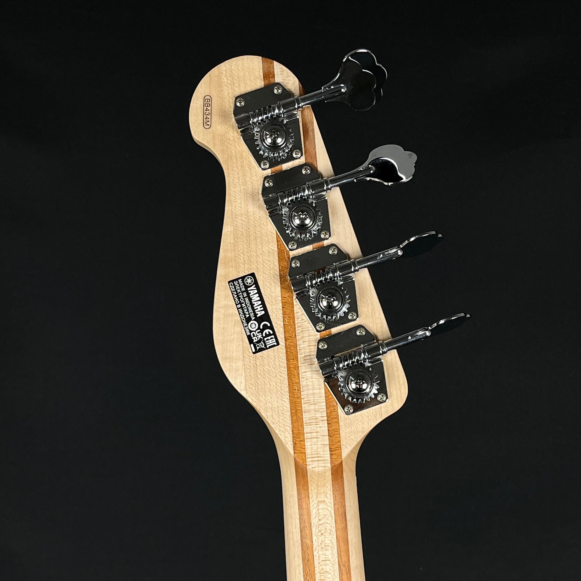 YAMAHA BB434M Bass