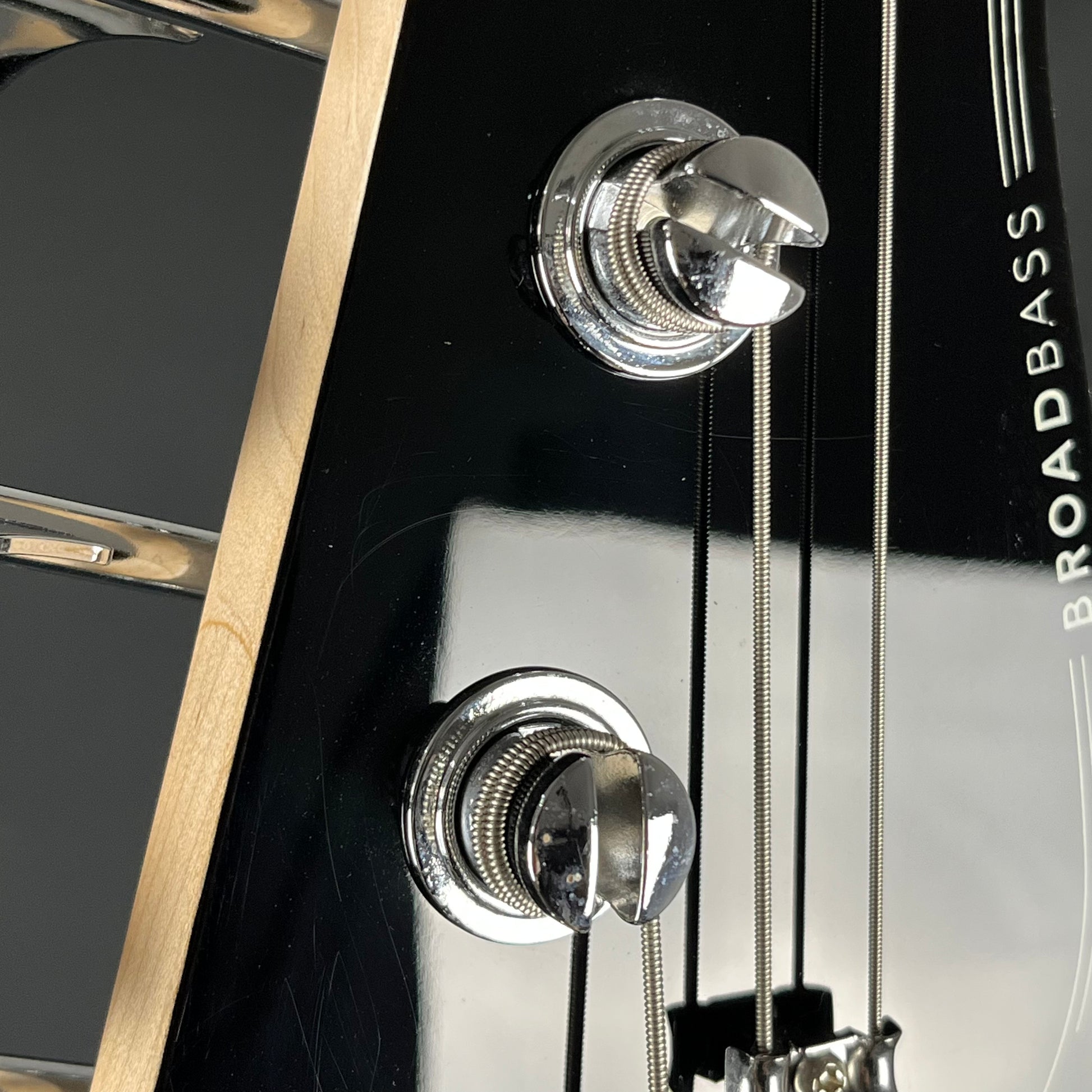 YAMAHA BB434M Bass