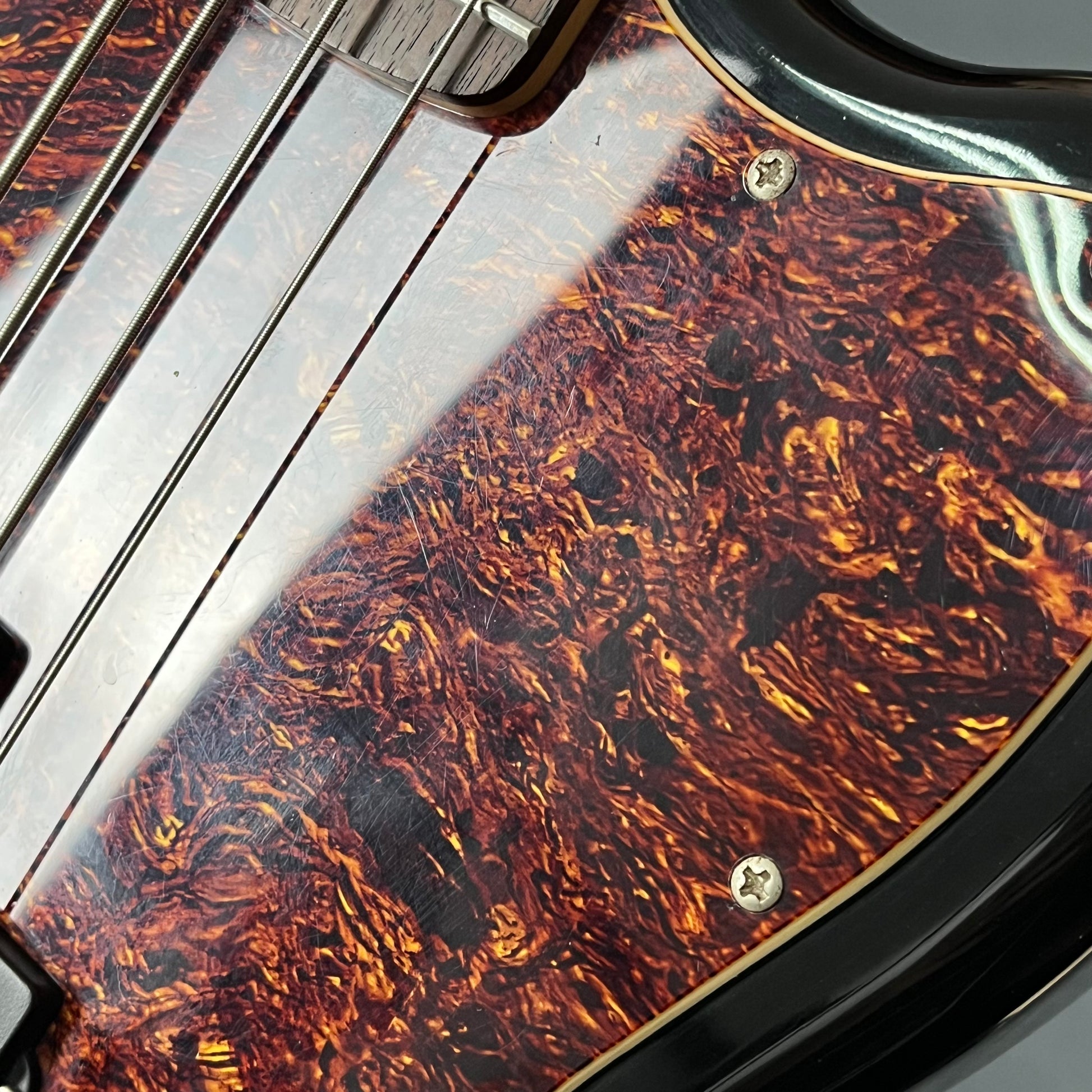 Squier Vintage Modified 70s Jaguar Bass