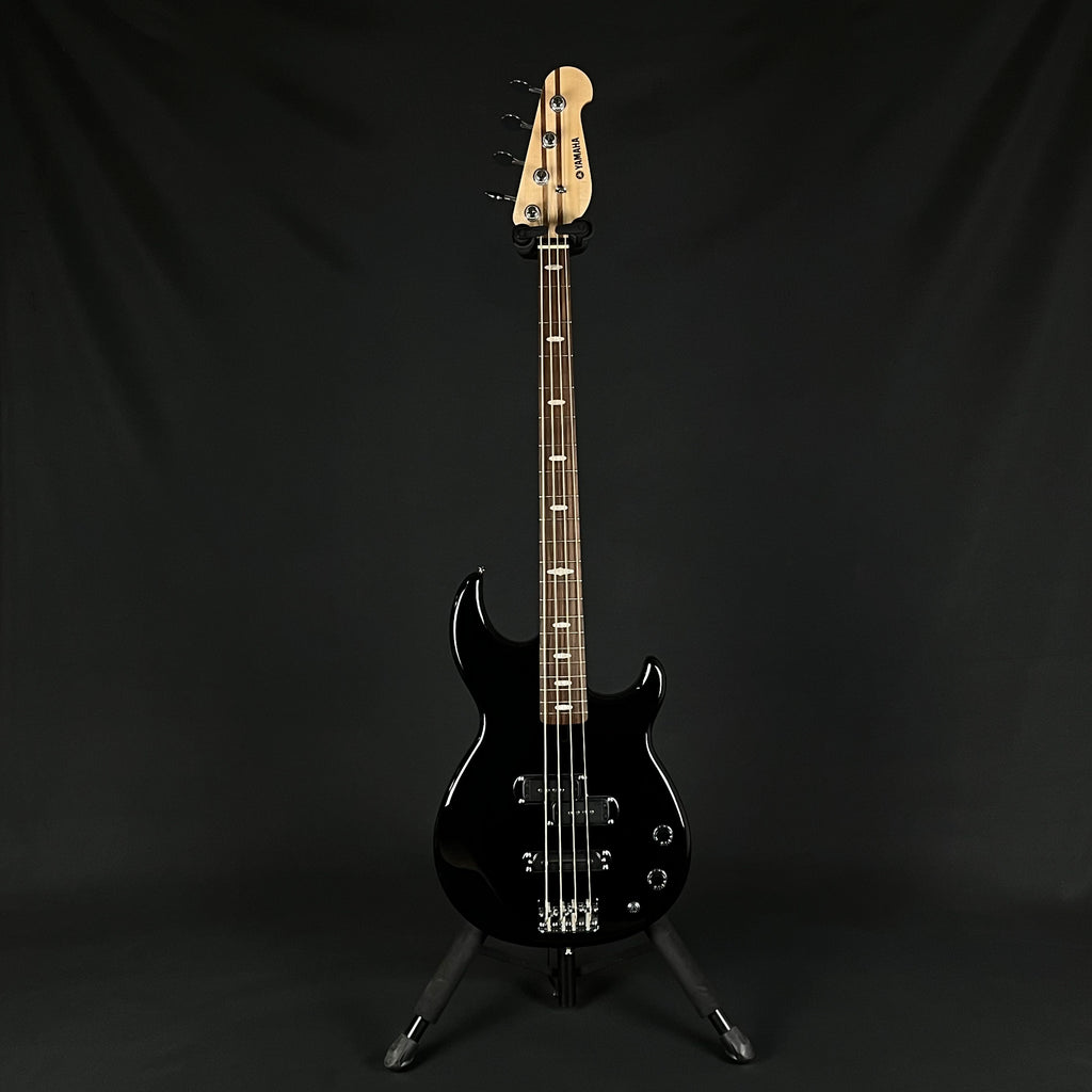 YAMAHA BB424 Bass
