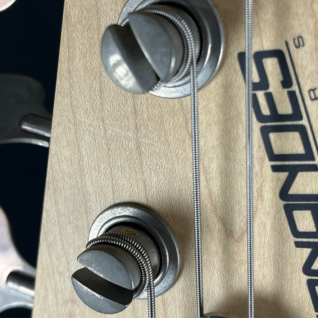 Fernandes Jazz Bass