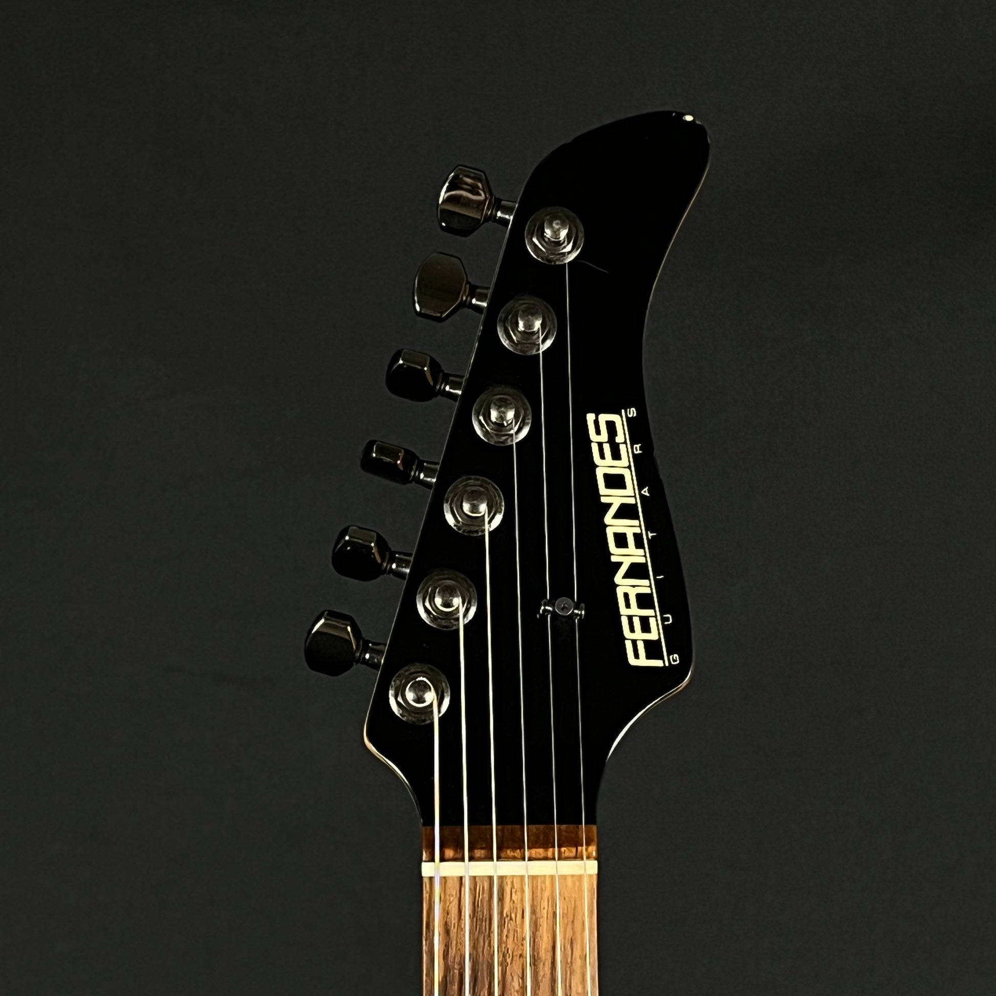 Fernandes FR-40