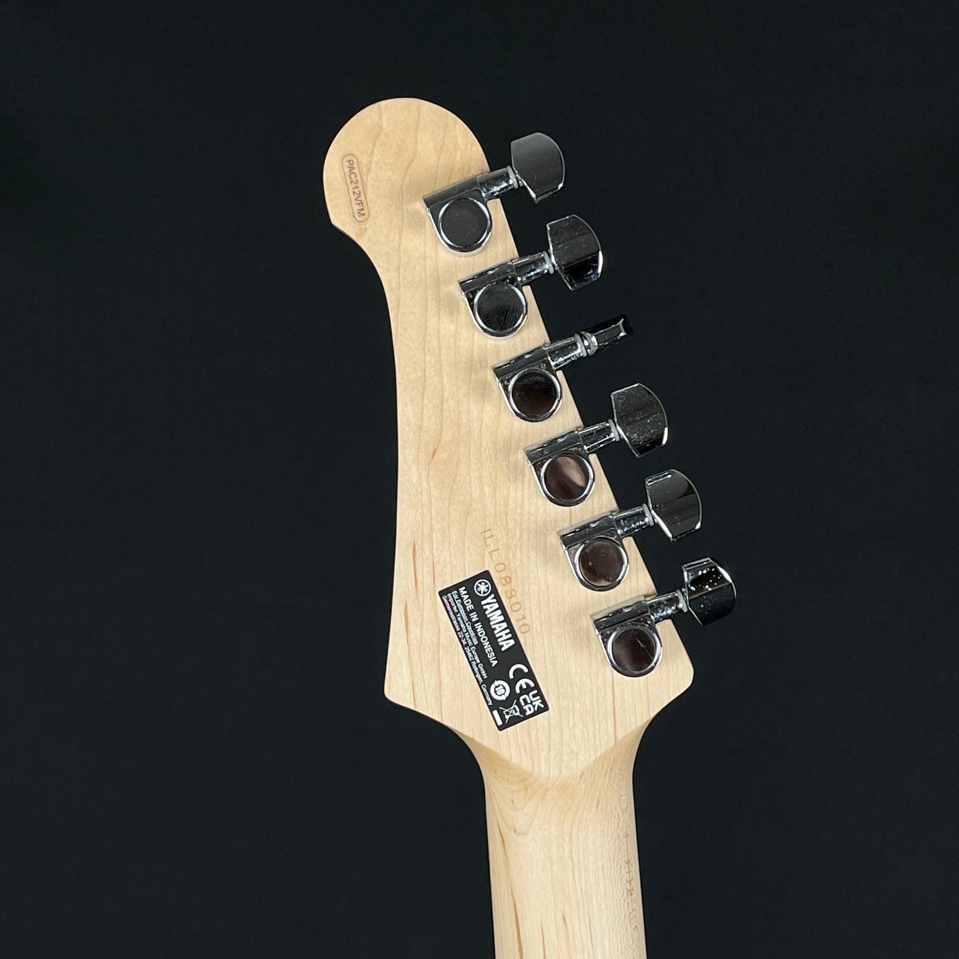 YAMAHA PAC212VFM