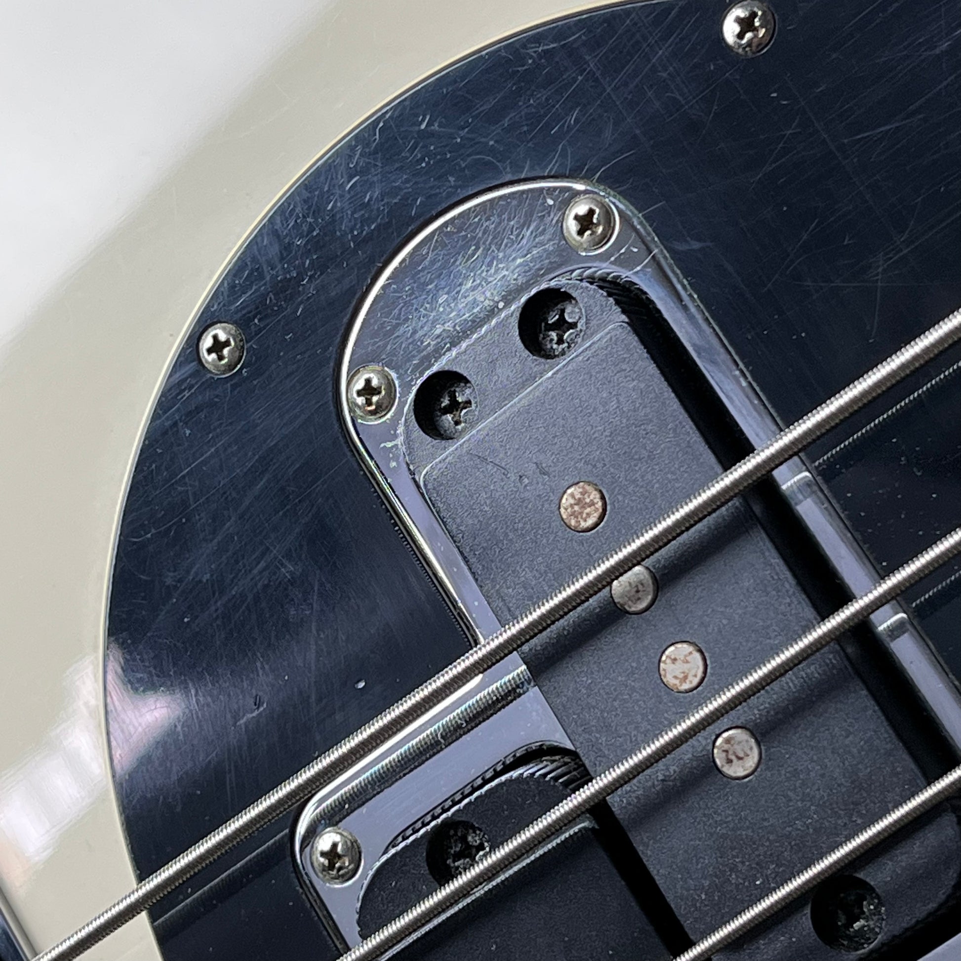 YAMAHA BB424X Bass
